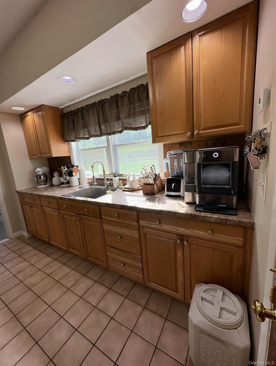 #18 photo, 85 Grand Avenue, Pearl River , NY 10965