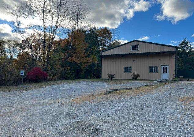 #8 photo, 15 Pasco Avenue, Queensberry , NY 12804