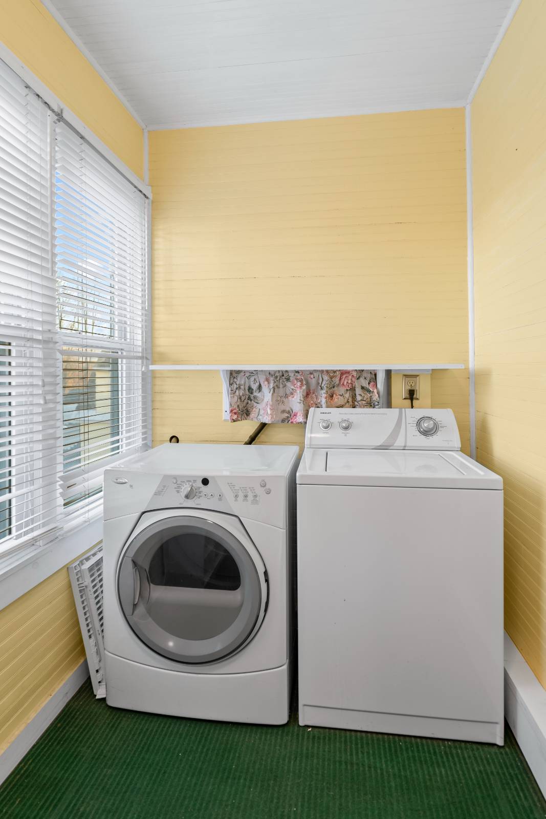 #36 photo, 45 Pulaski St, Amsterdam , NY 12010