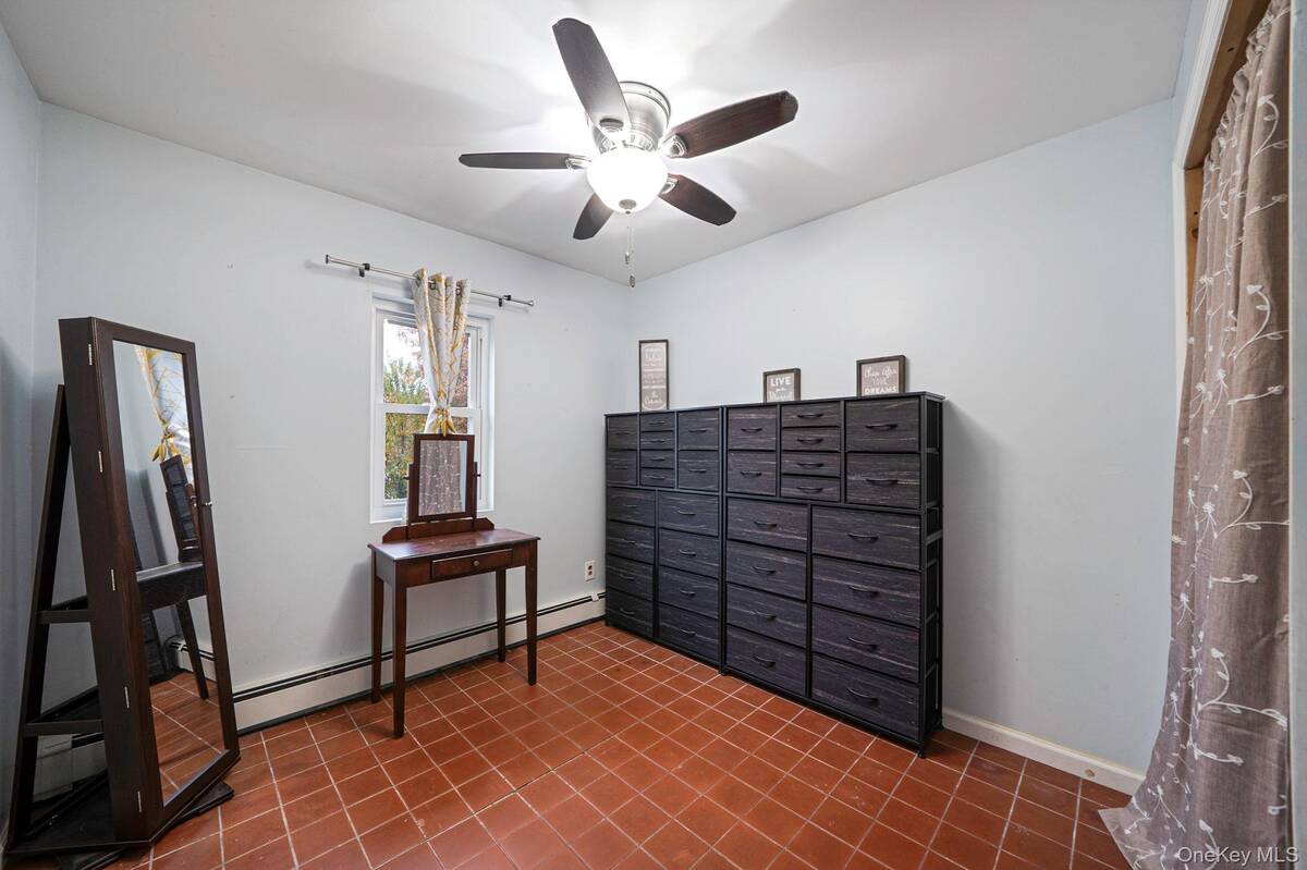 #21 photo, 32 McCue Avenue, Wyandanch , NY 11798