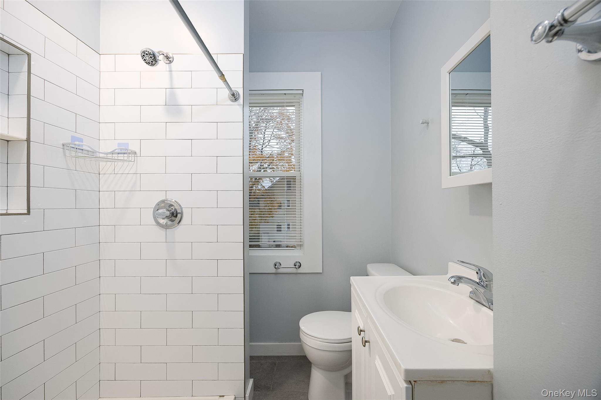 #4 photo, 5 Orchard Place, Poughkeepsie , NY 12601