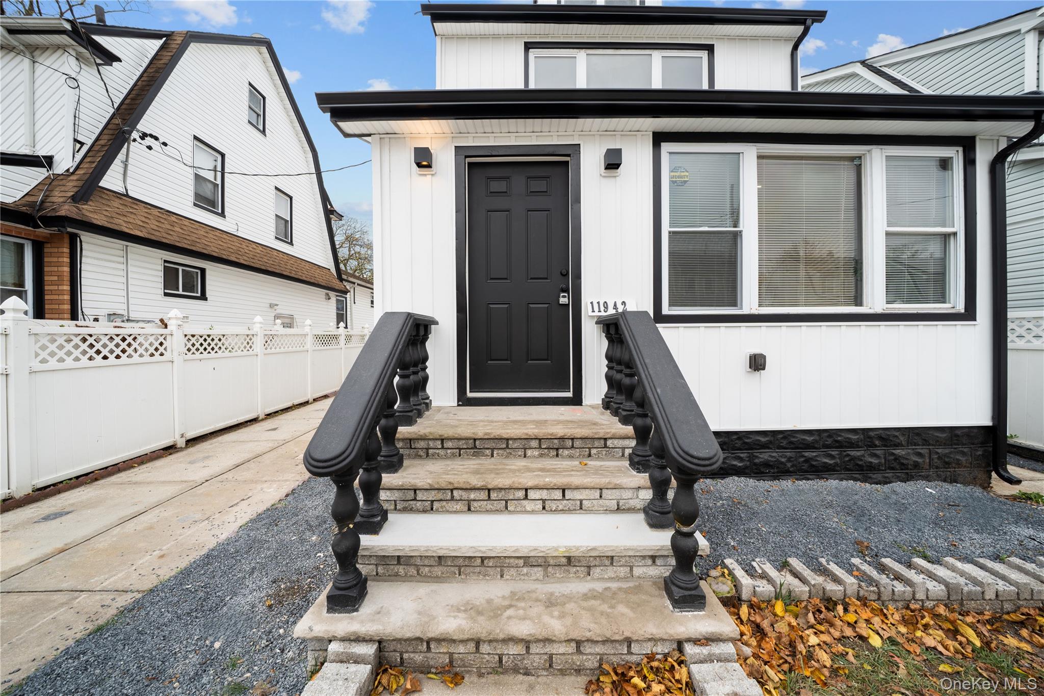 #2 photo, 11942 189th Street, Saint Albans , NY 11412