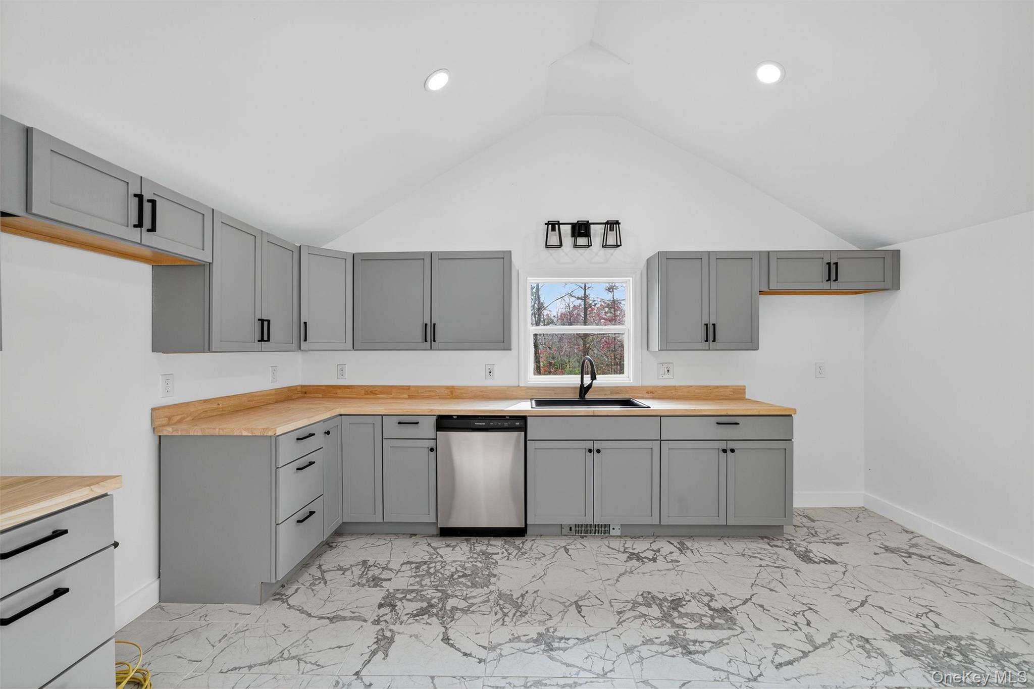 #11 photo, 16 Nightingale Trail, Wurtsboro , NY 12790