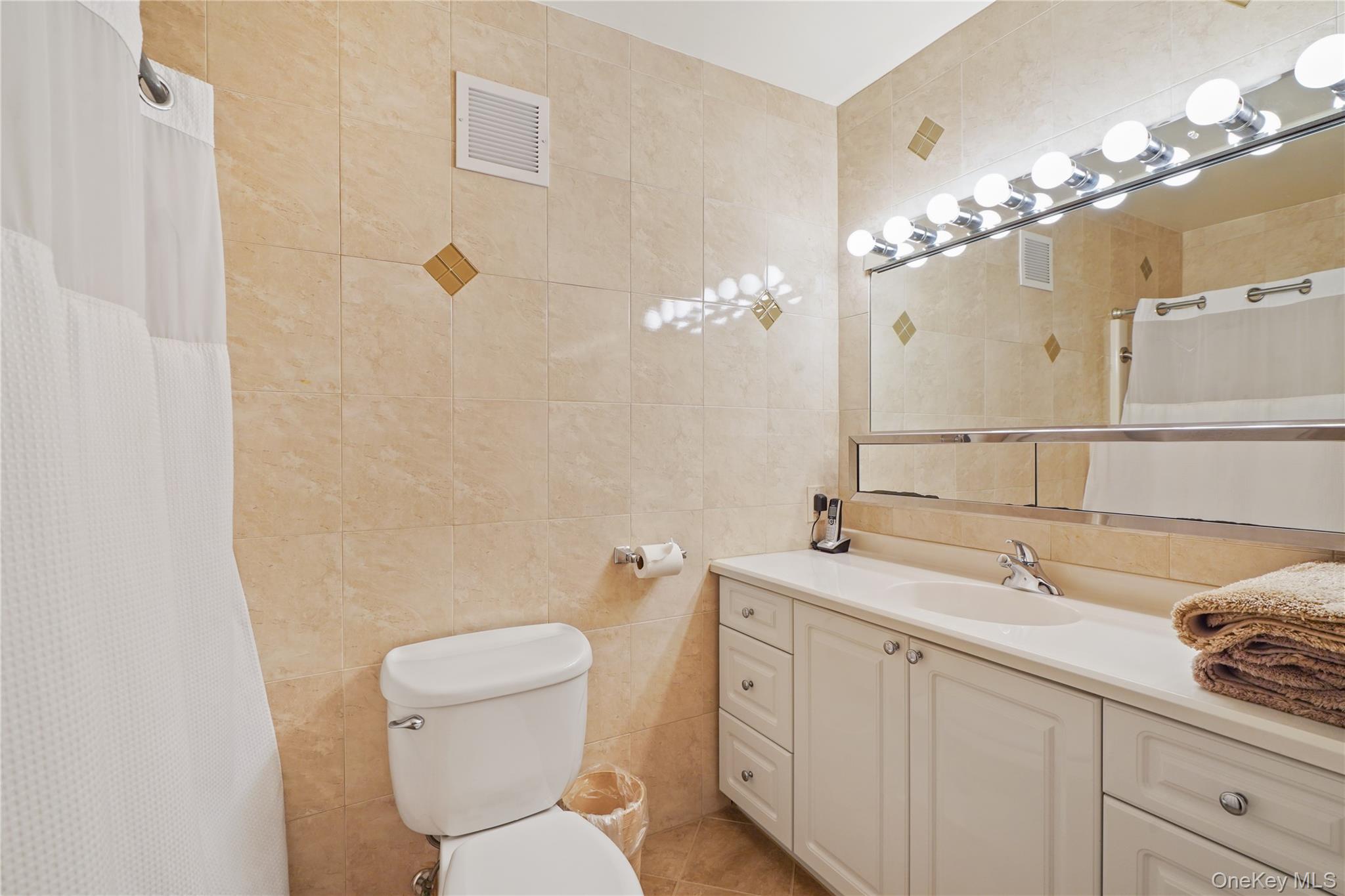 #14 photo, 37 Heritage Drive, New City , NY 10956