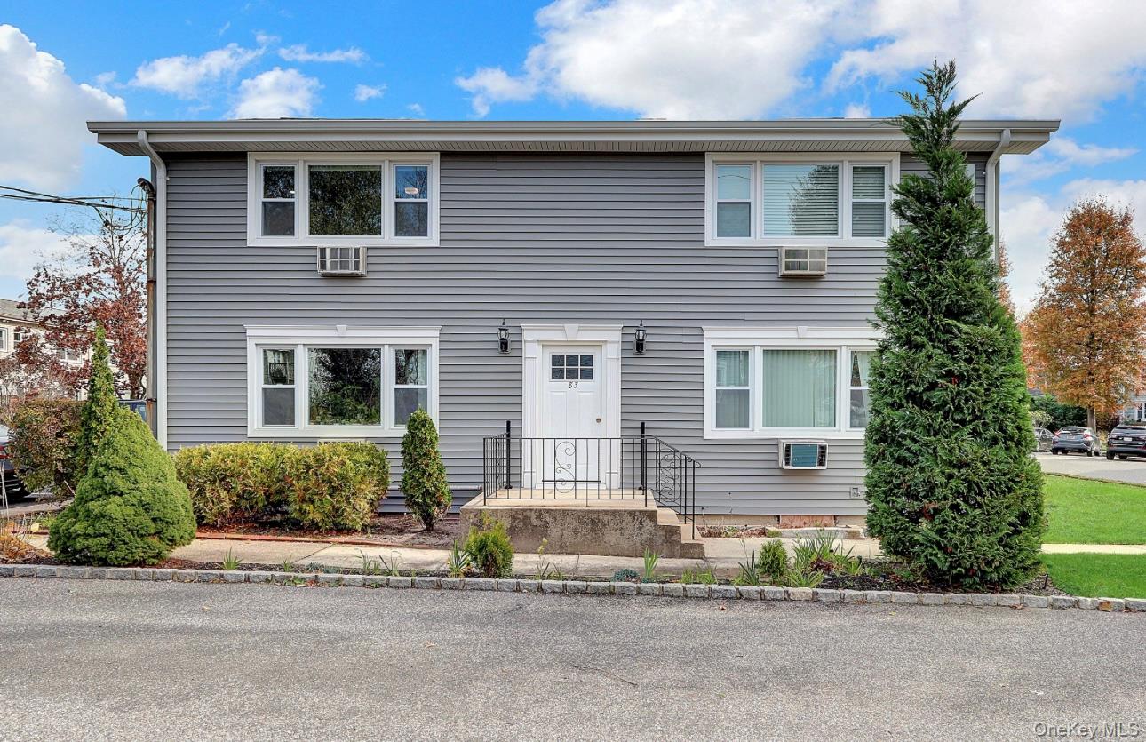 #1 photo, 83 Finch, Islip , NY 11751
