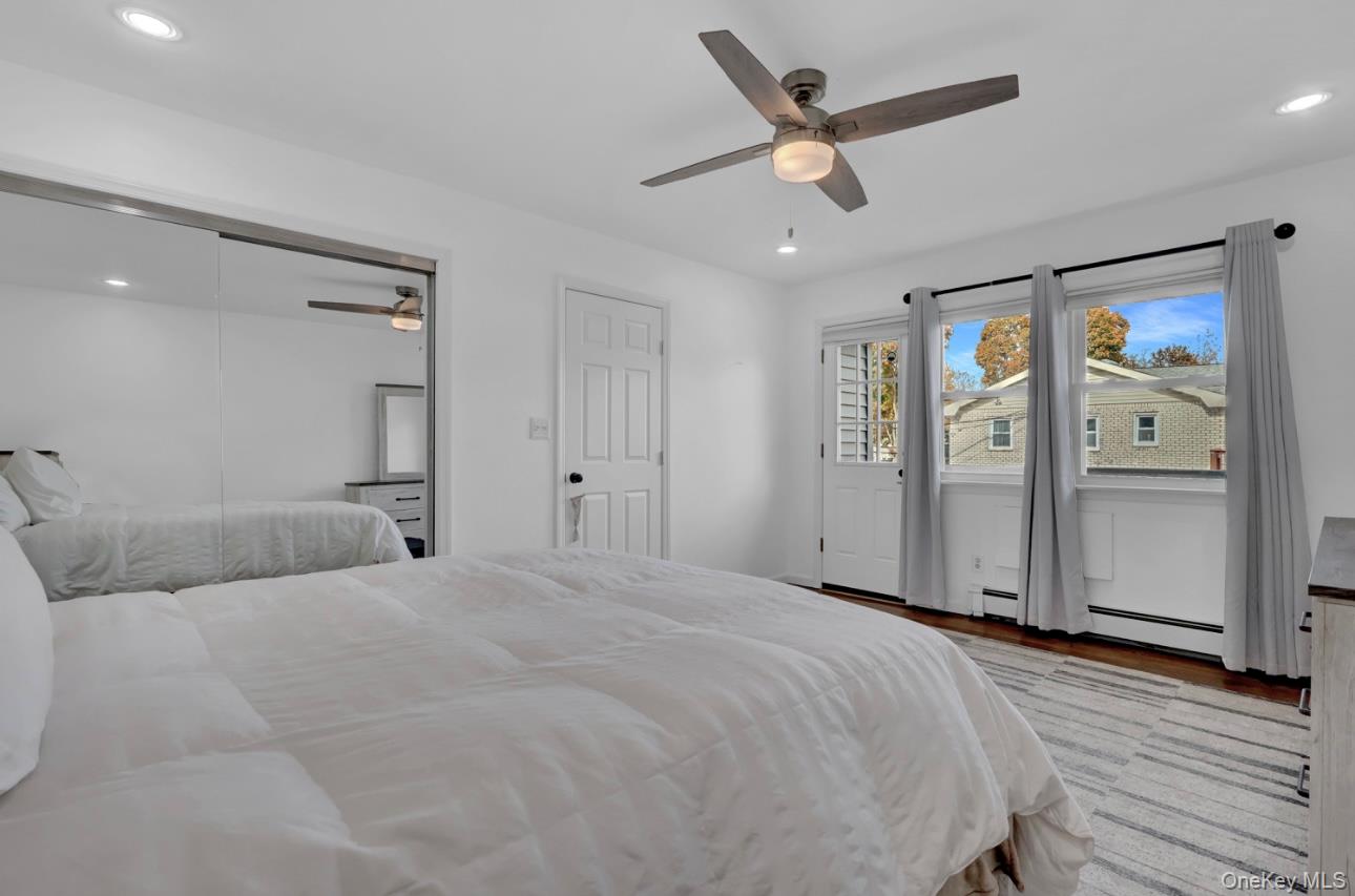 #12 photo, 83 Finch, Islip , NY 11751