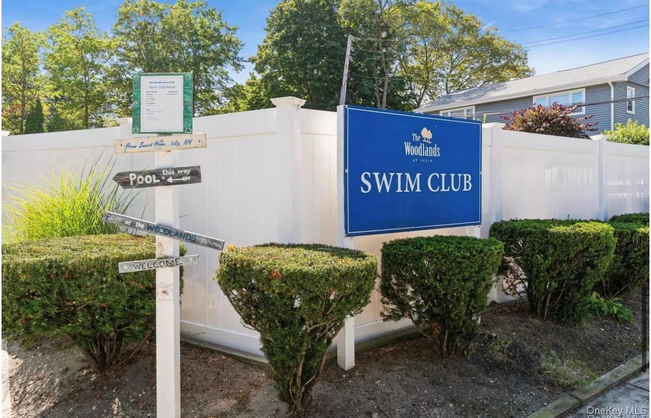 #17 photo, 83 Finch, Islip , NY 11751