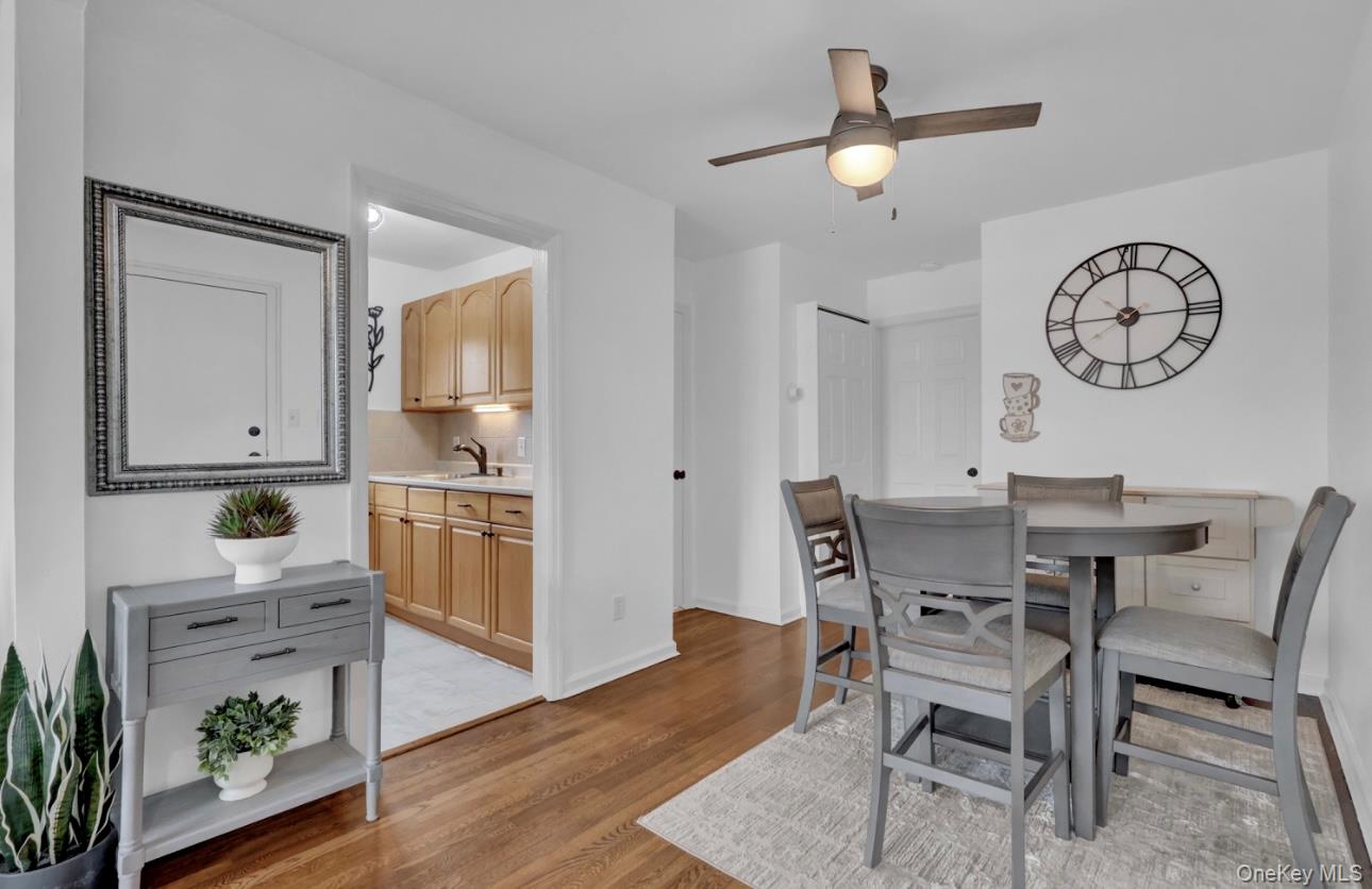 #3 photo, 83 Finch, Islip , NY 11751