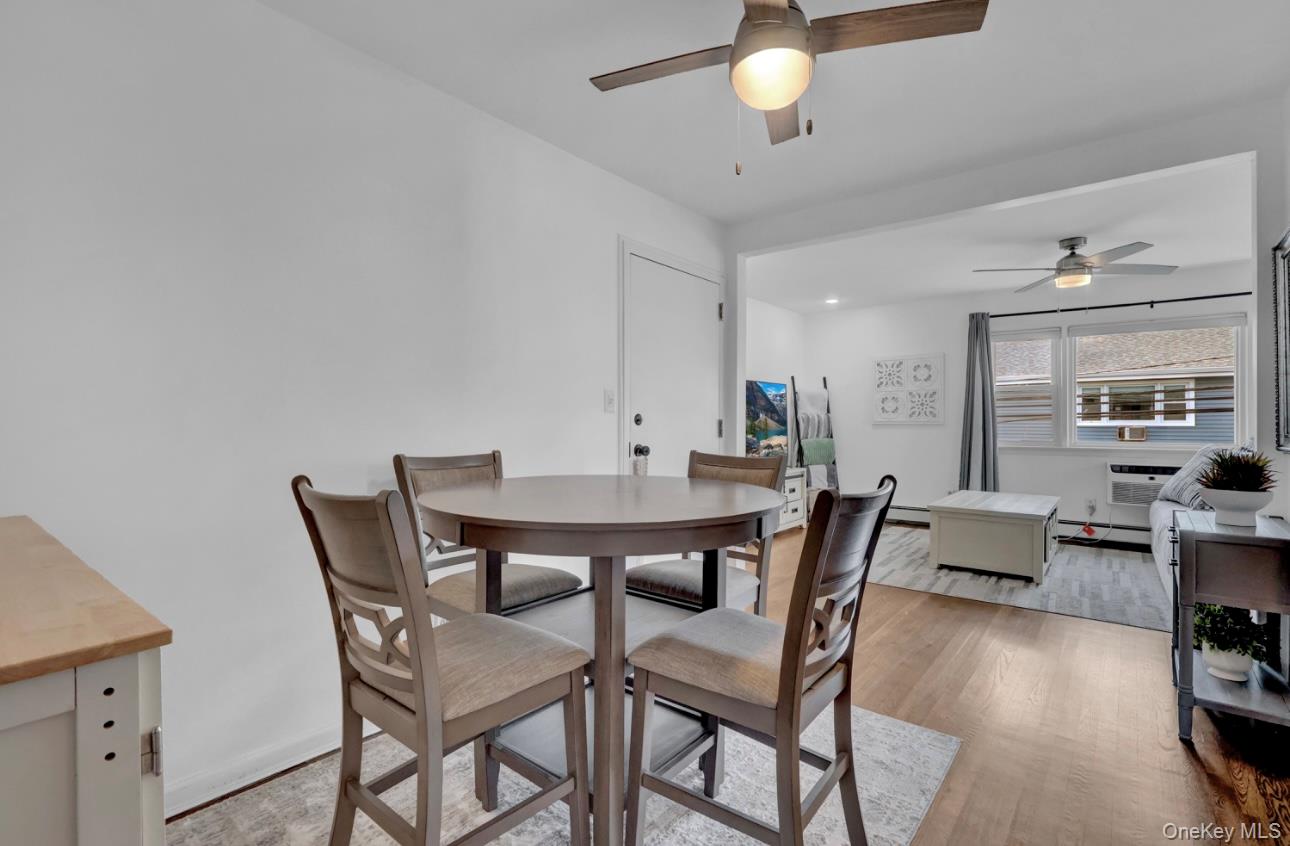 #4 photo, 83 Finch, Islip , NY 11751