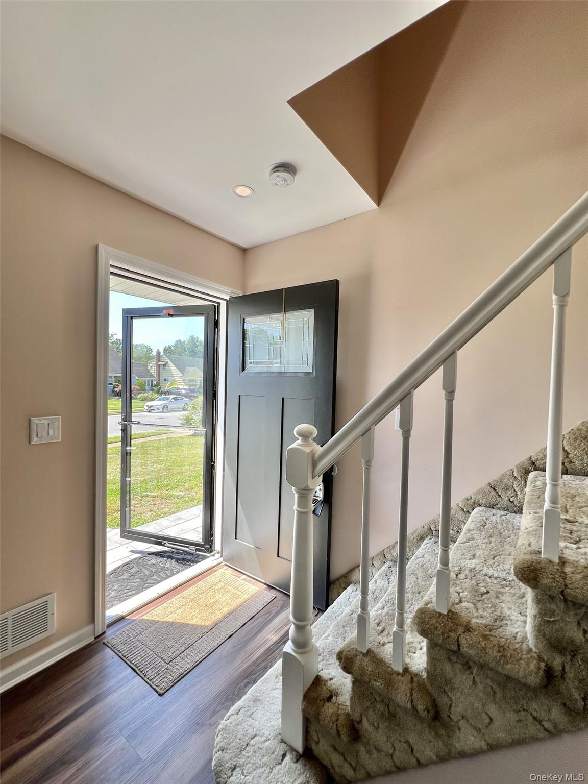 #5 photo, 7 Mindy Lane, Westbury , NY 11590