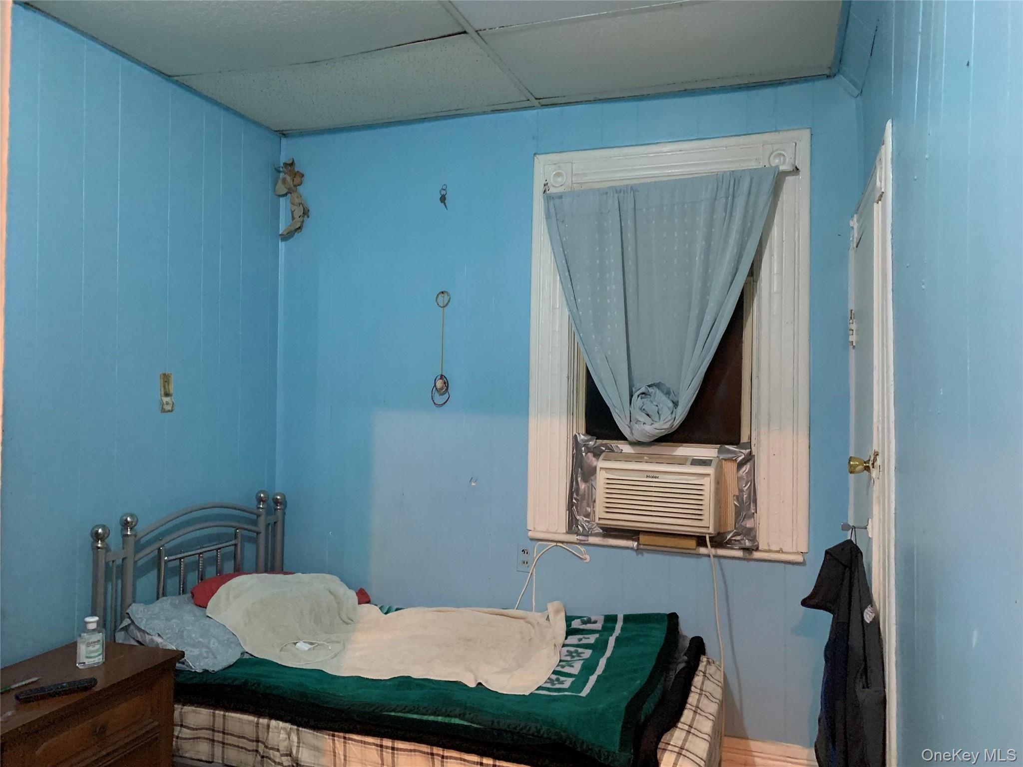 #4 photo, 43-20 Junction Boulevard, Corona , NY 11368