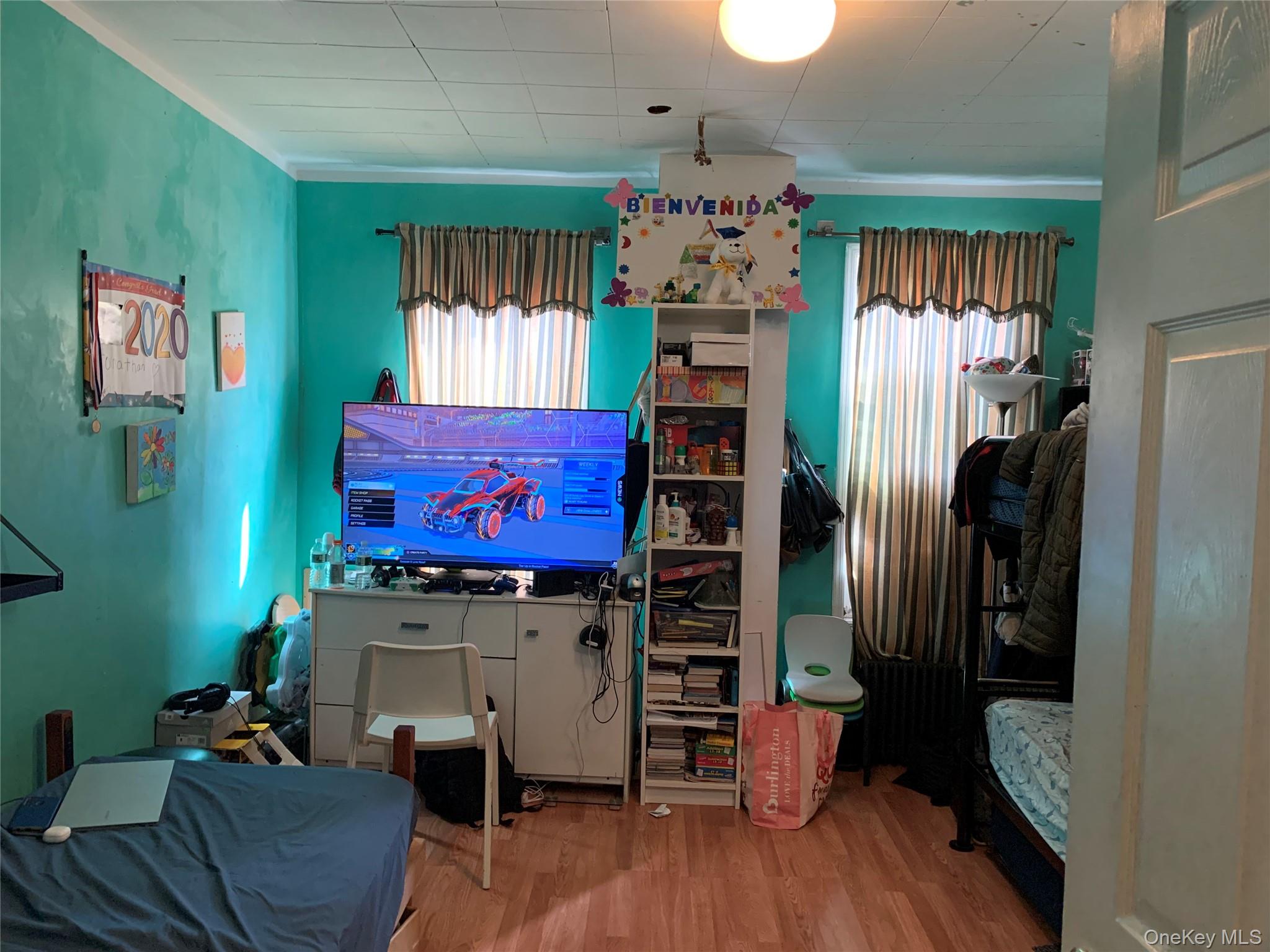 #5 photo, 43-20 Junction Boulevard, Corona , NY 11368