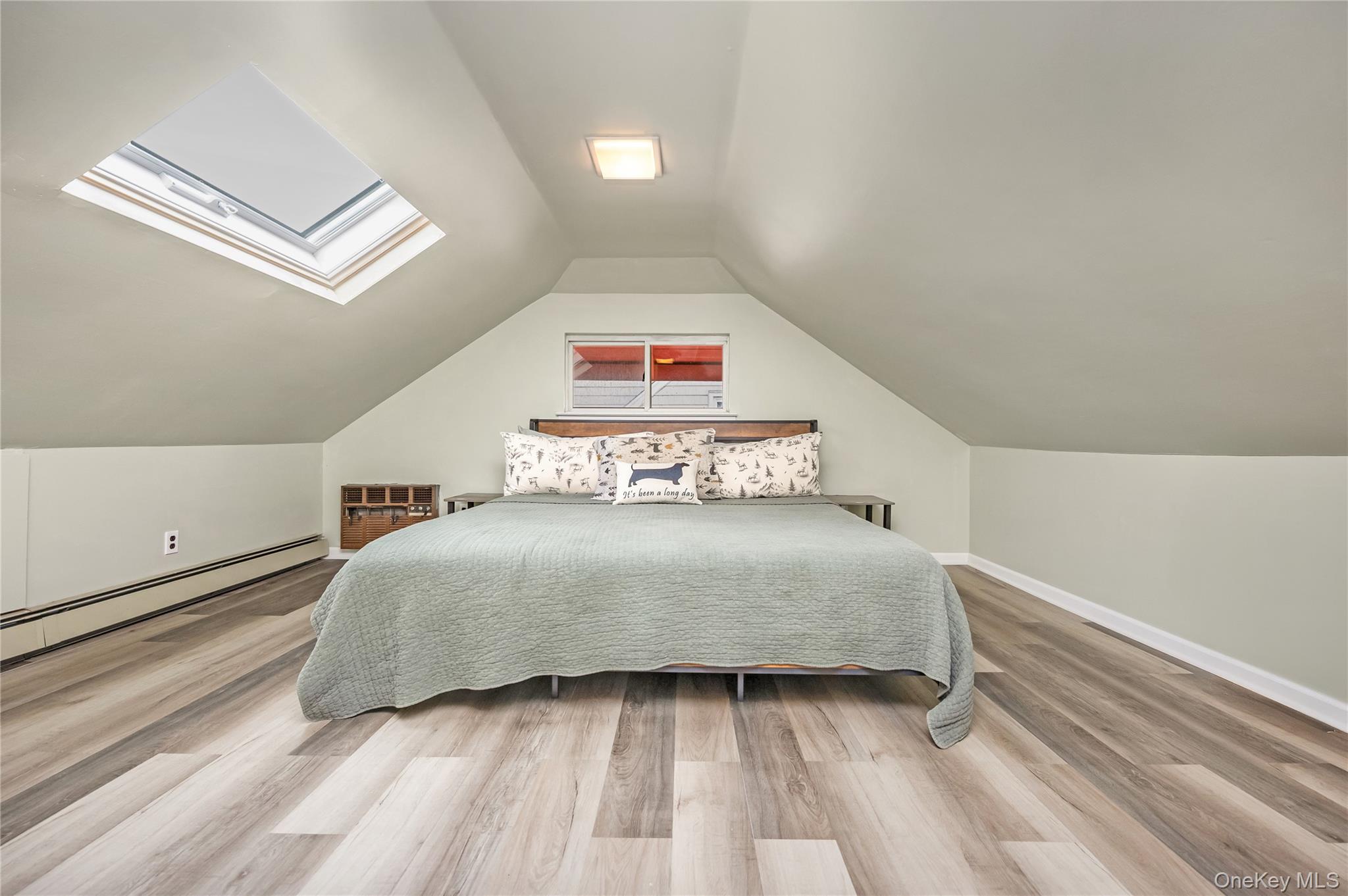 #10 photo, 51 Castleton Court, Oceanside , NY 11572