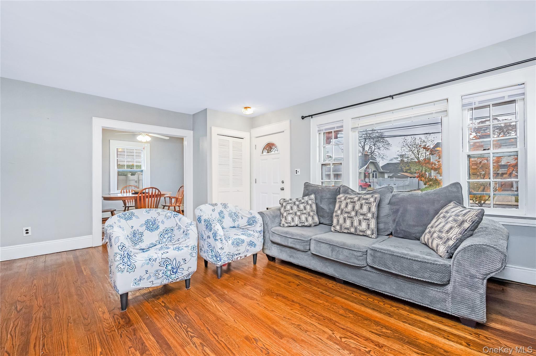 #4 photo, 51 Castleton Court, Oceanside , NY 11572