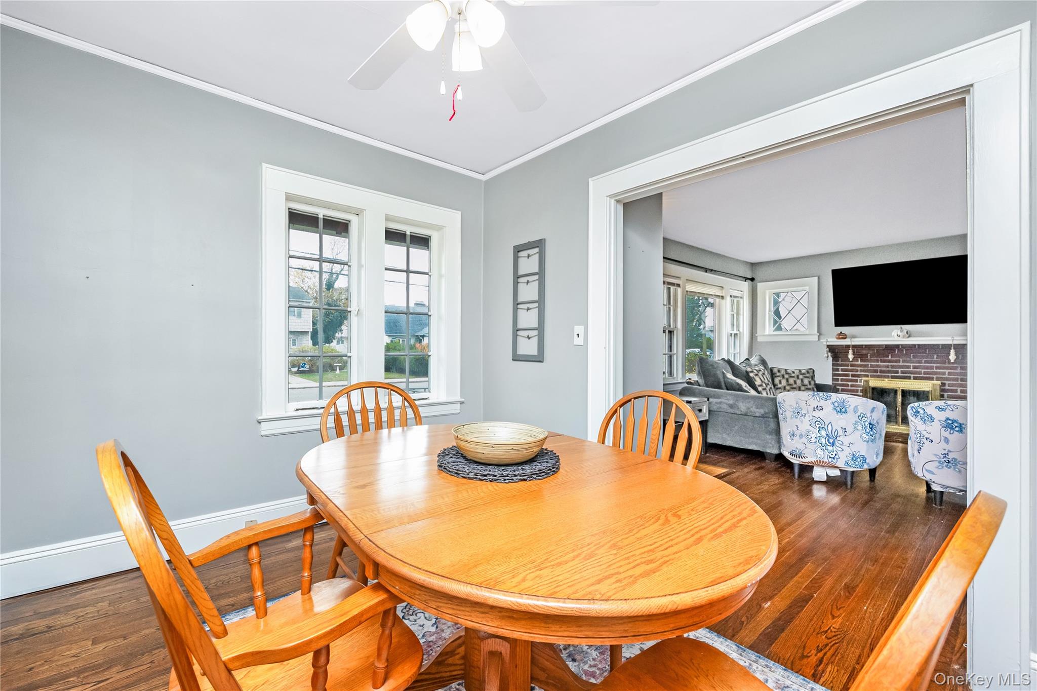 #6 photo, 51 Castleton Court, Oceanside , NY 11572