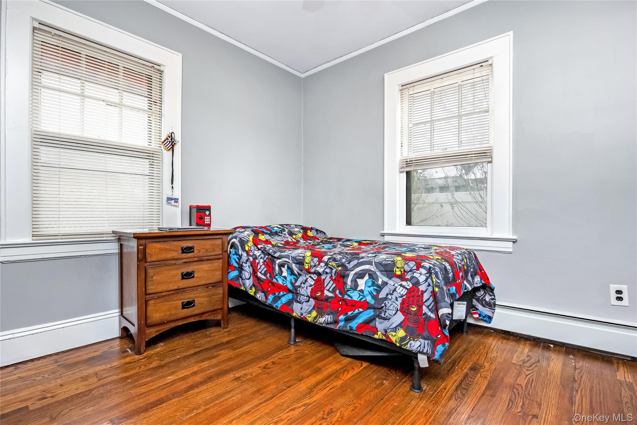 #9 photo, 51 Castleton Court, Oceanside , NY 11572