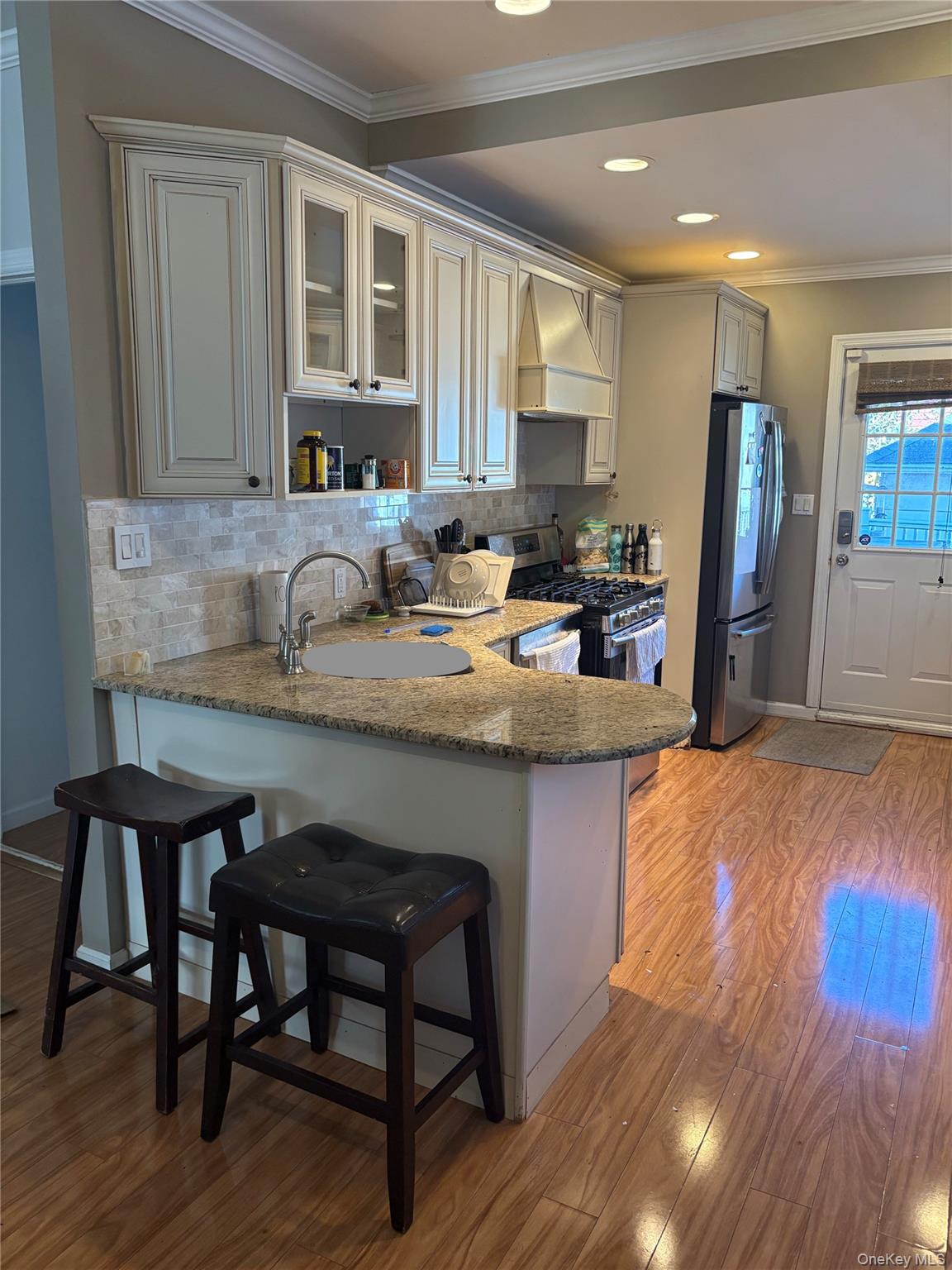 #5 photo, 176 Garfield Avenue, Mineola , NY 11501