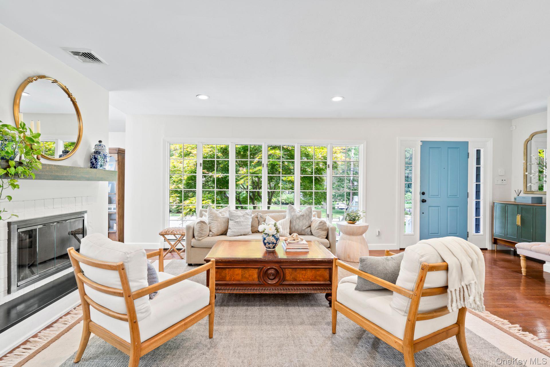 #3 photo, 32 Hennessey Drive, Huntington , NY 11743