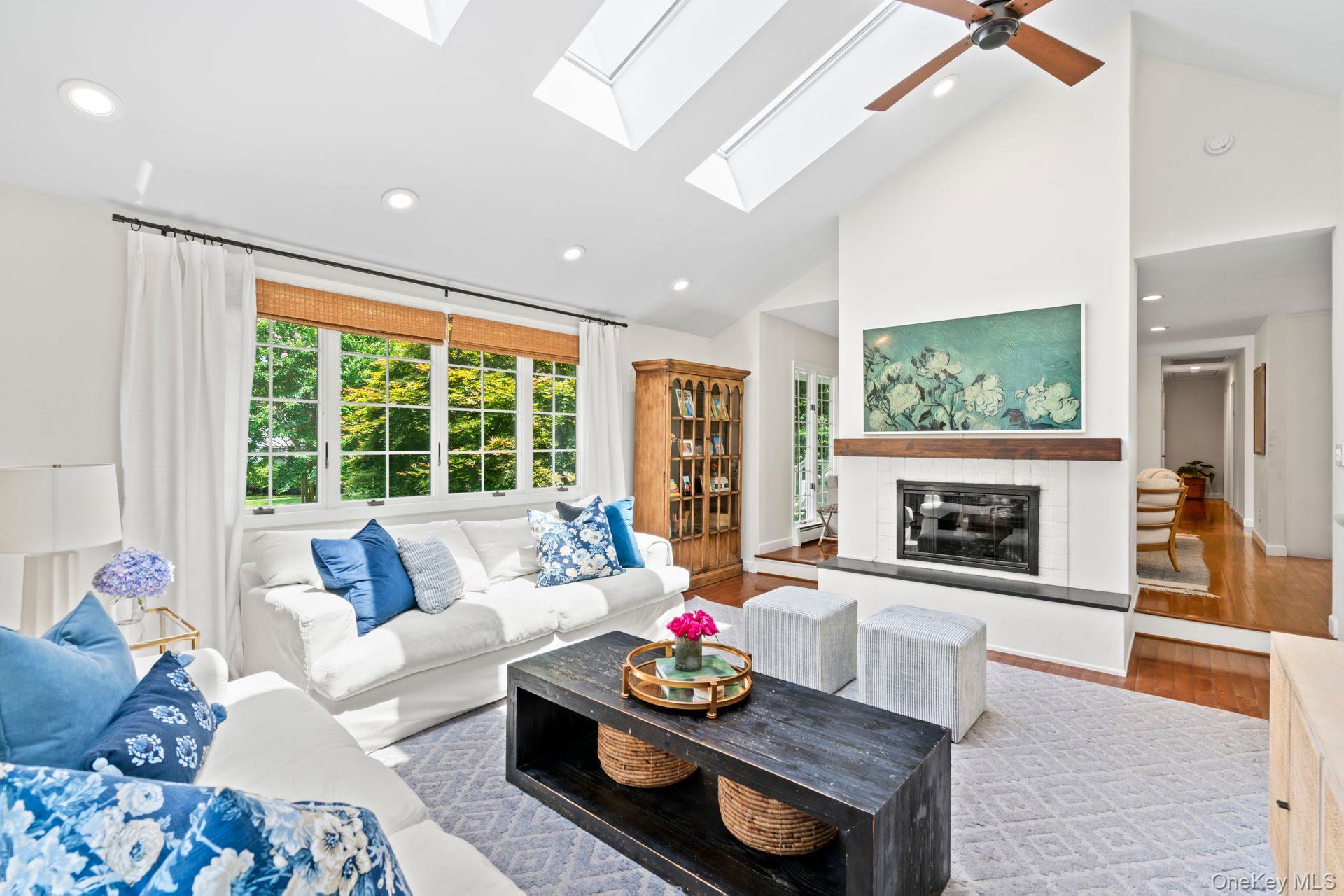 #9 photo, 32 Hennessey Drive, Huntington , NY 11743