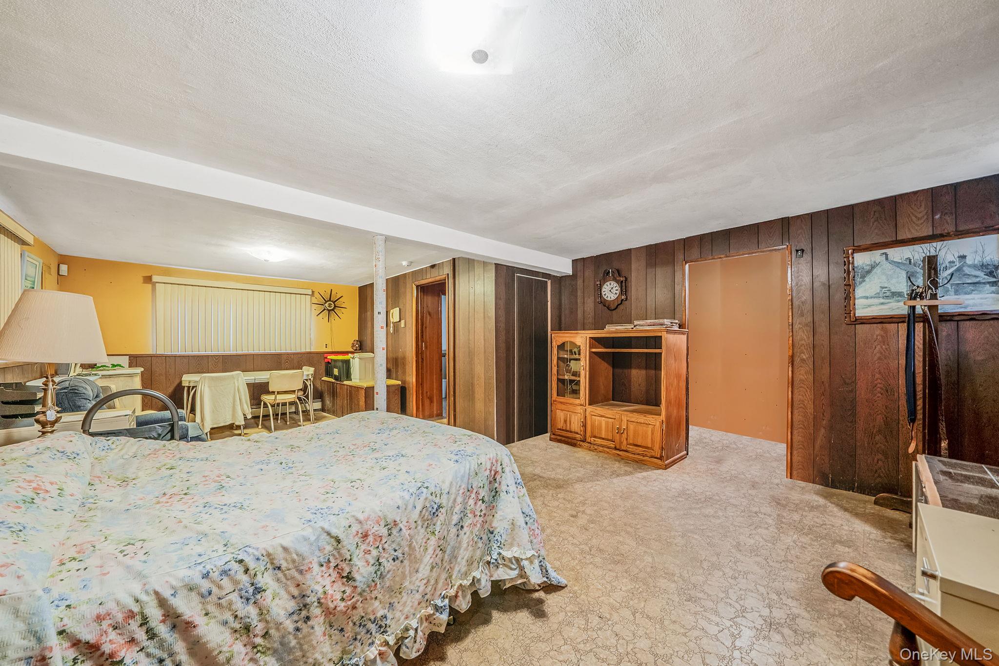 #14 photo, 85 Hawthorne Street, Selden , NY 11784