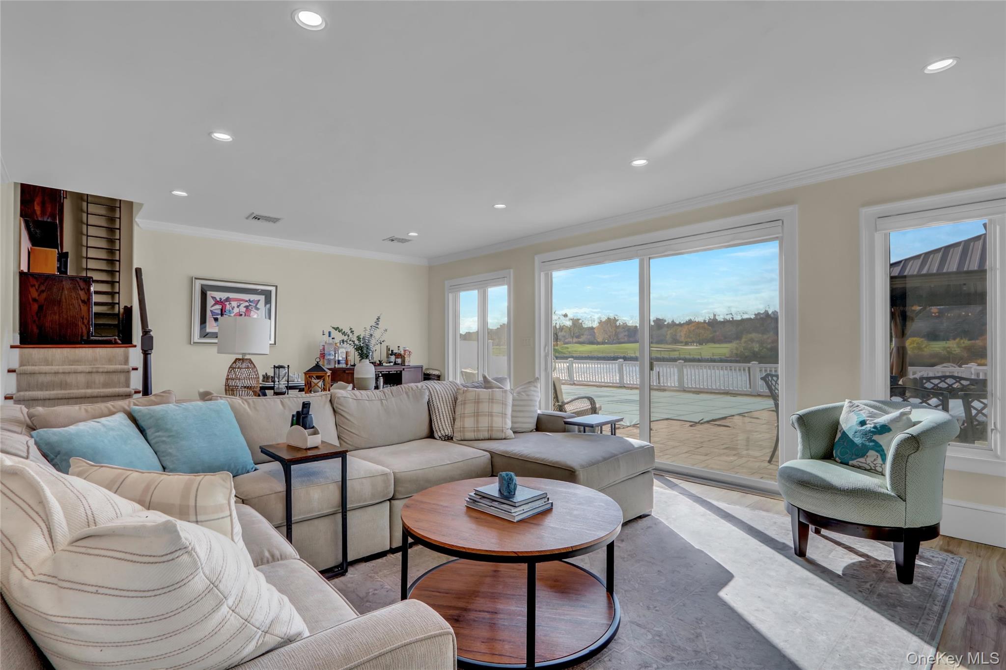 #11 photo, 2848 Clubhouse Road, Merrick , NY 11566