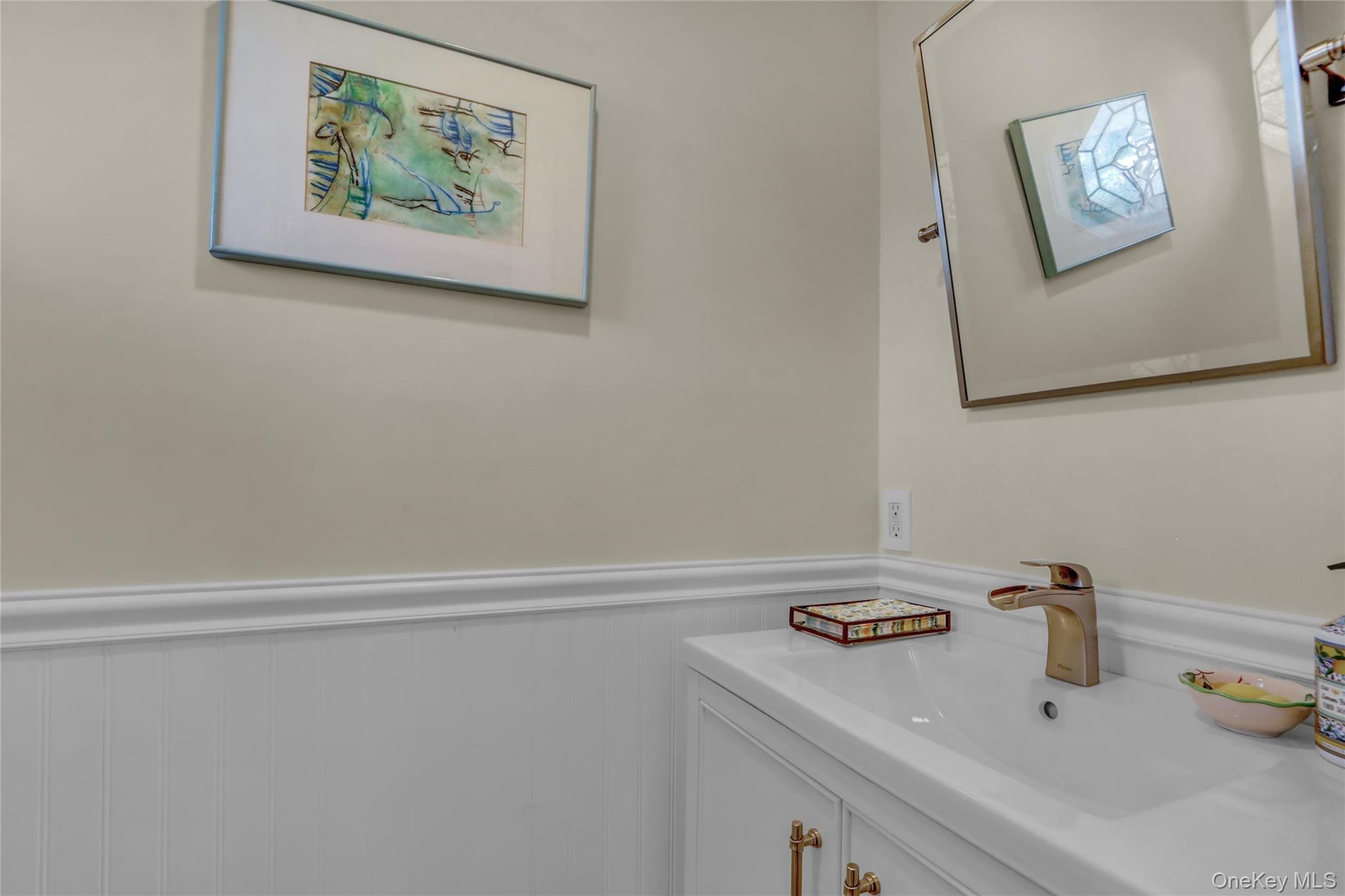 #16 photo, 2848 Clubhouse Road, Merrick , NY 11566