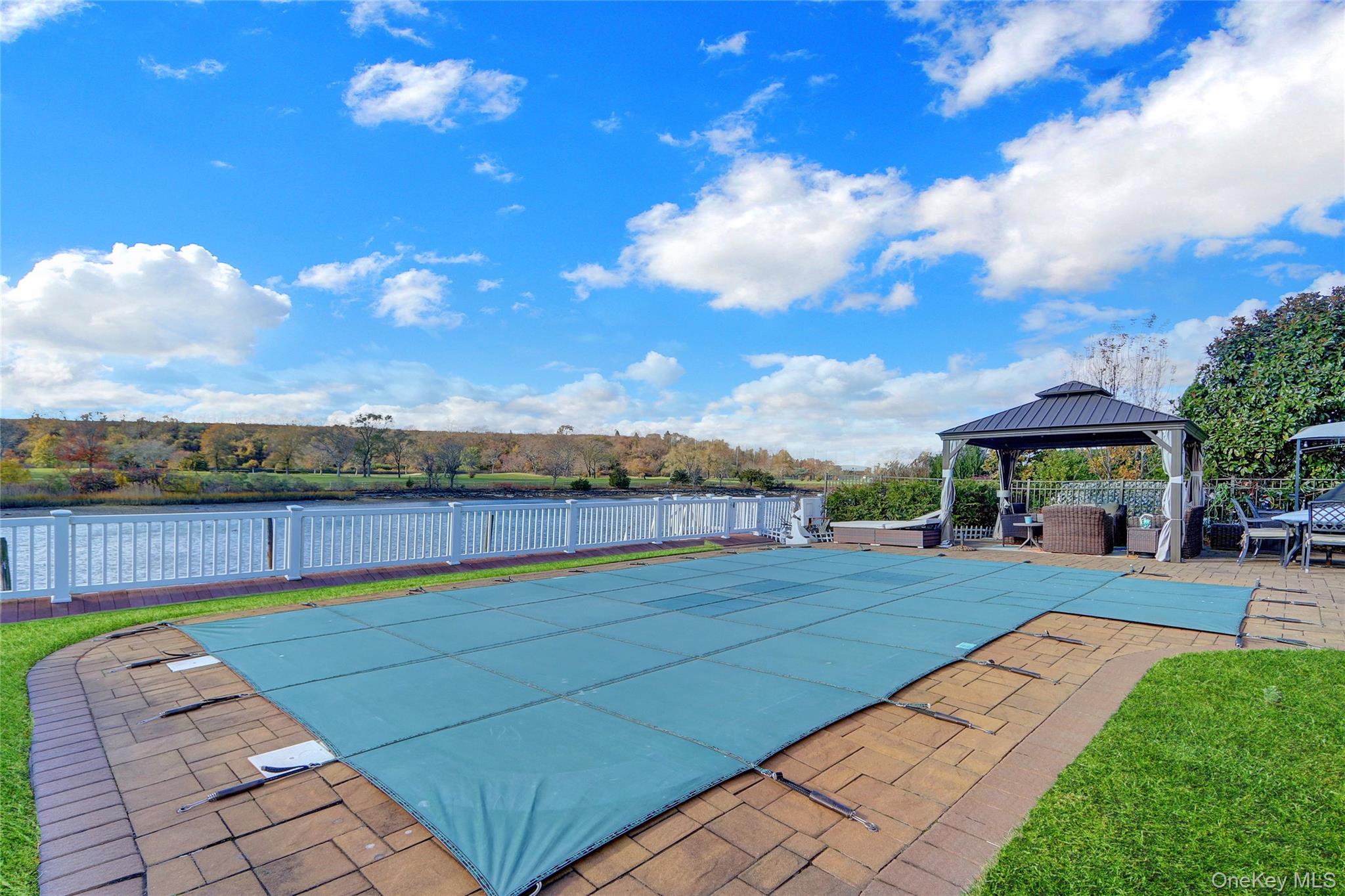 #3 photo, 2848 Clubhouse Road, Merrick , NY 11566