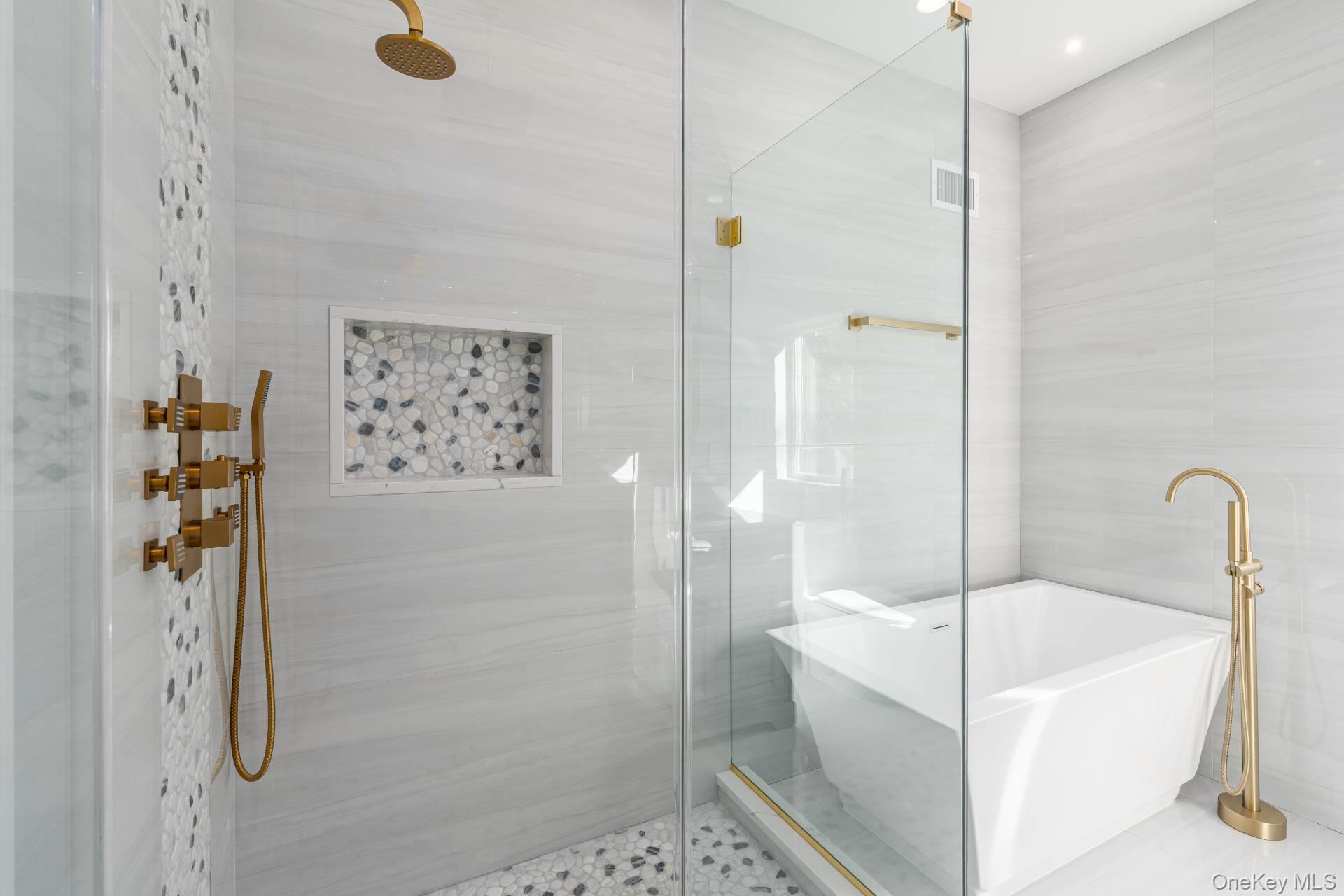 #20 photo, 295 Grange Road, Southold , NY 11971