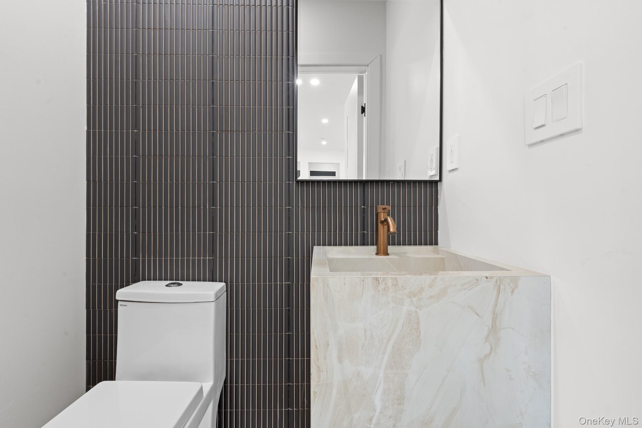 #8 photo, 21917 132nd Road, Laurelton , NY 11413