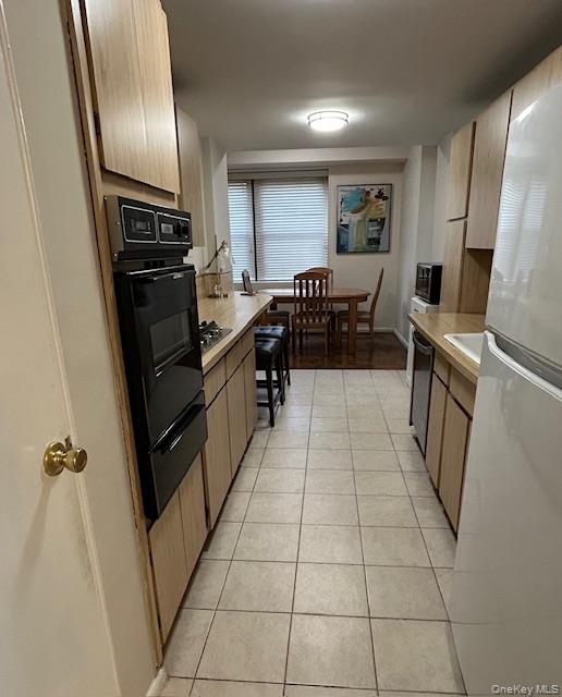 #6 photo, 1875 Corporal Kennedy Street, Bayside , NY 11360