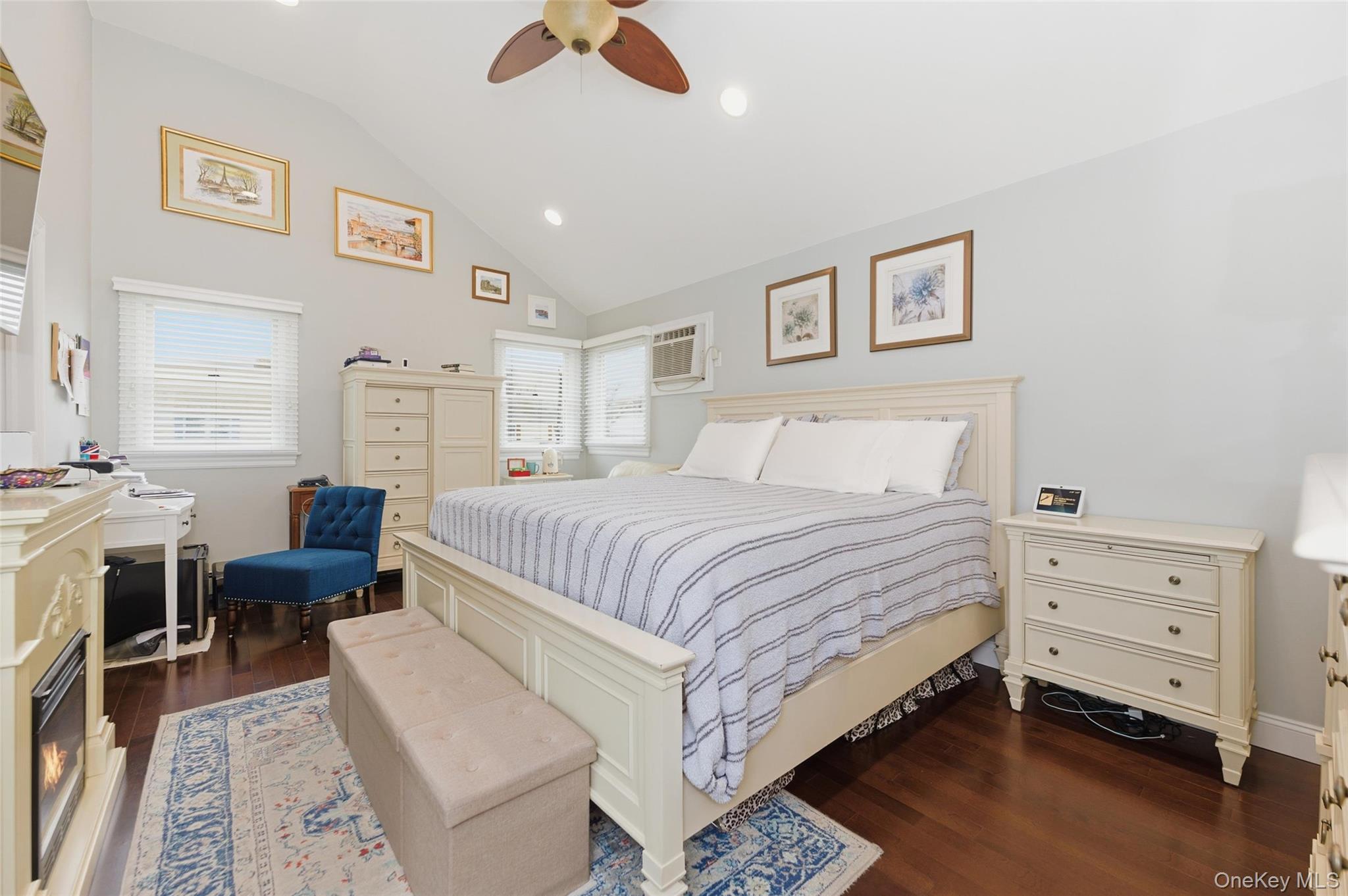 #16 photo, 42 Homecrest Court, Oceanside , NY 11572