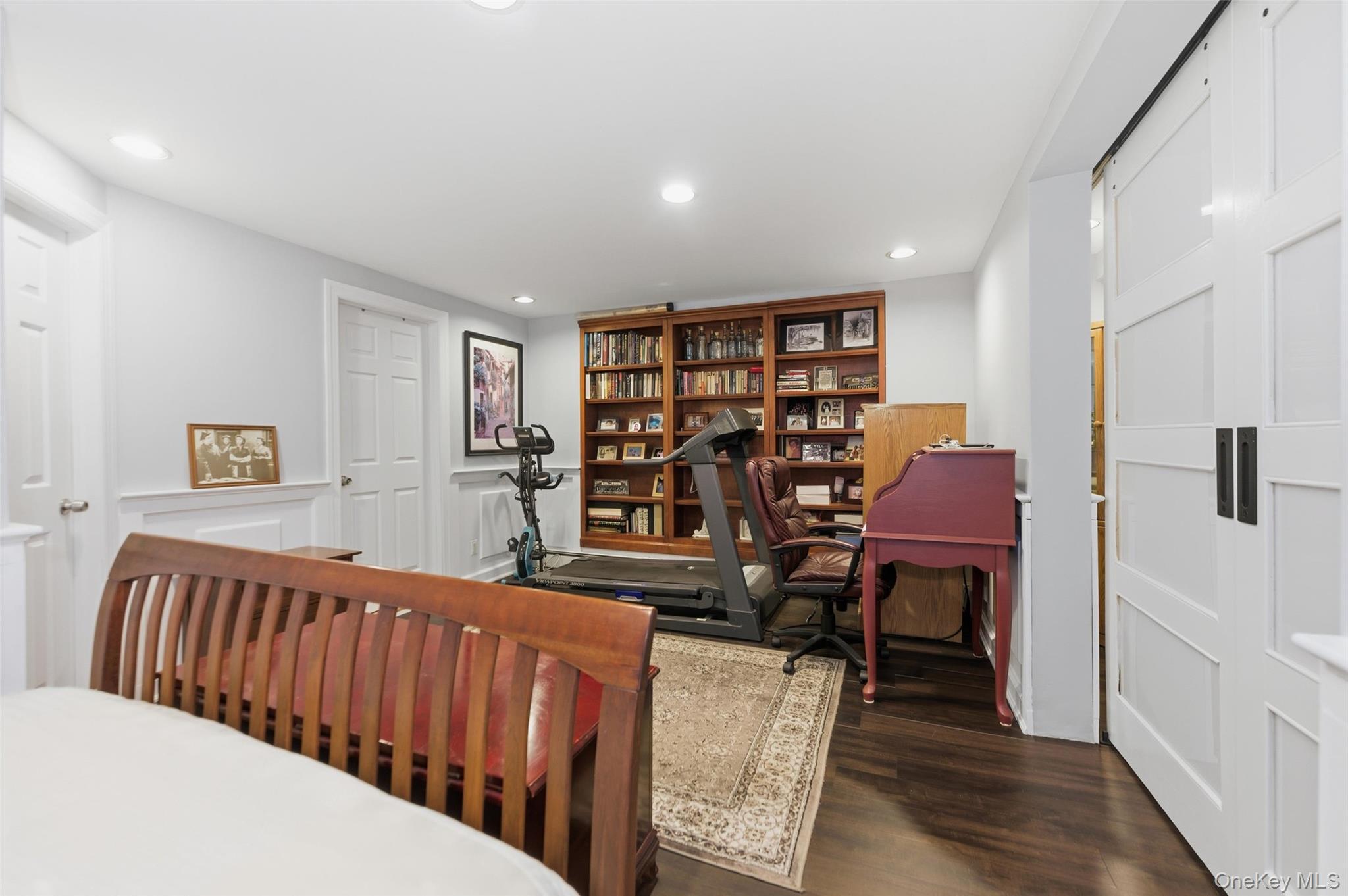 #20 photo, 42 Homecrest Court, Oceanside , NY 11572