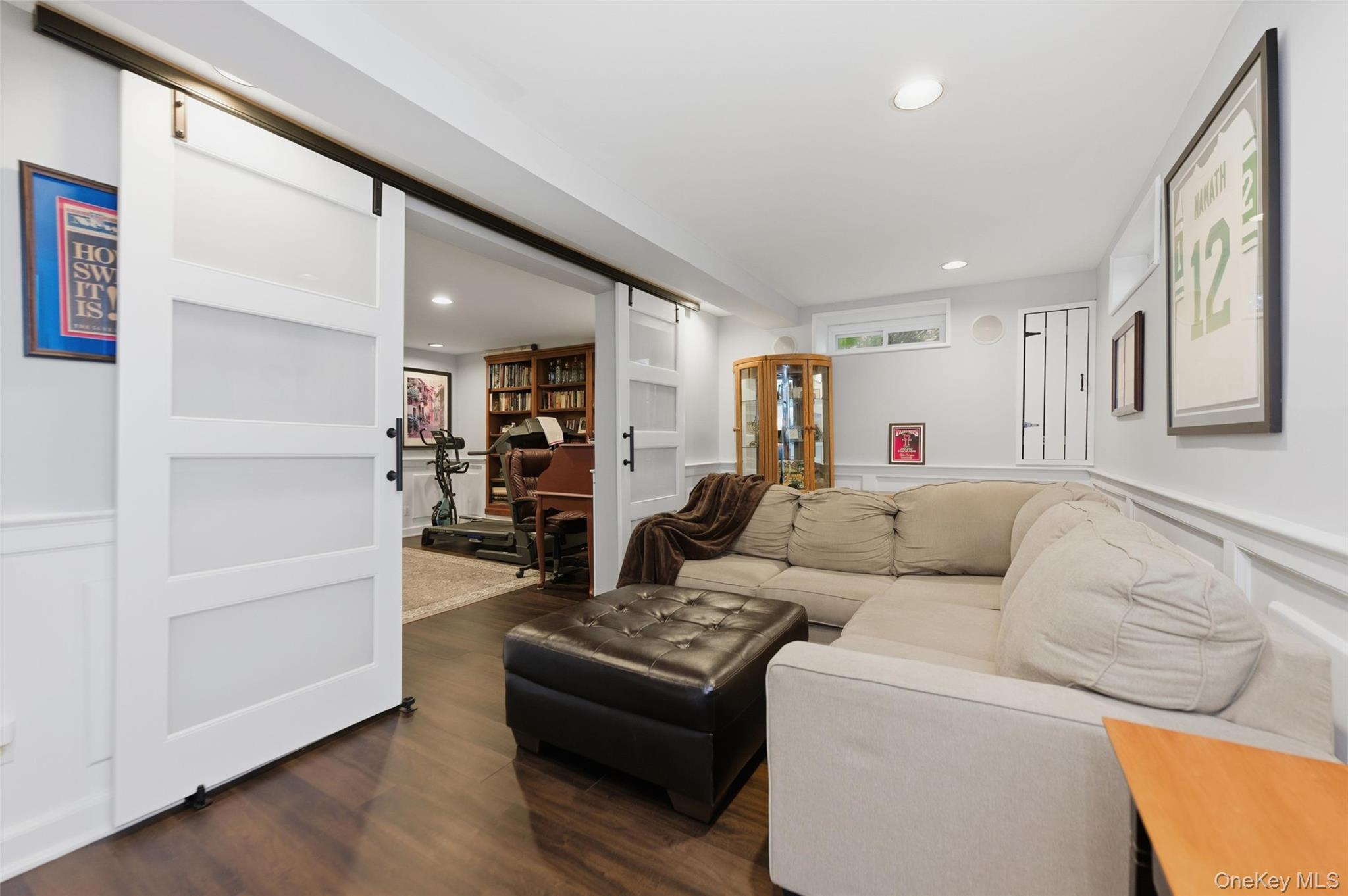 #8 photo, 42 Homecrest Court, Oceanside , NY 11572