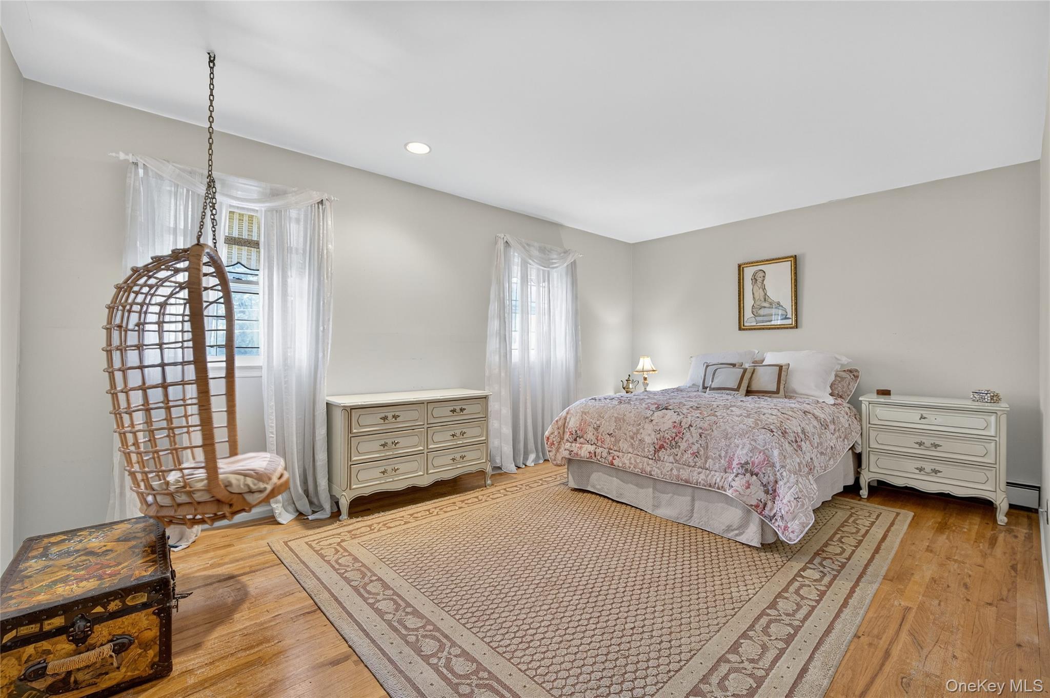 #20 photo, 73 Reed Drive, Roslyn , NY 11576