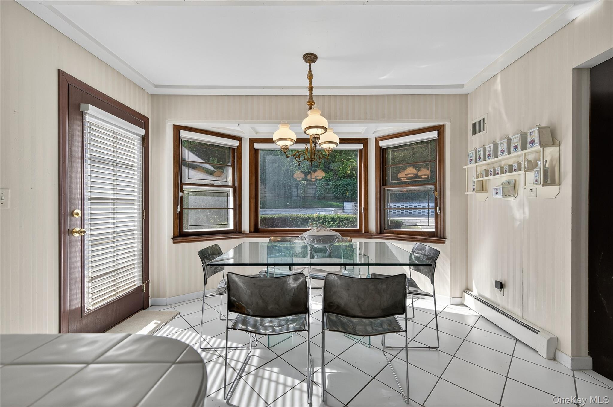 #9 photo, 73 Reed Drive, Roslyn , NY 11576