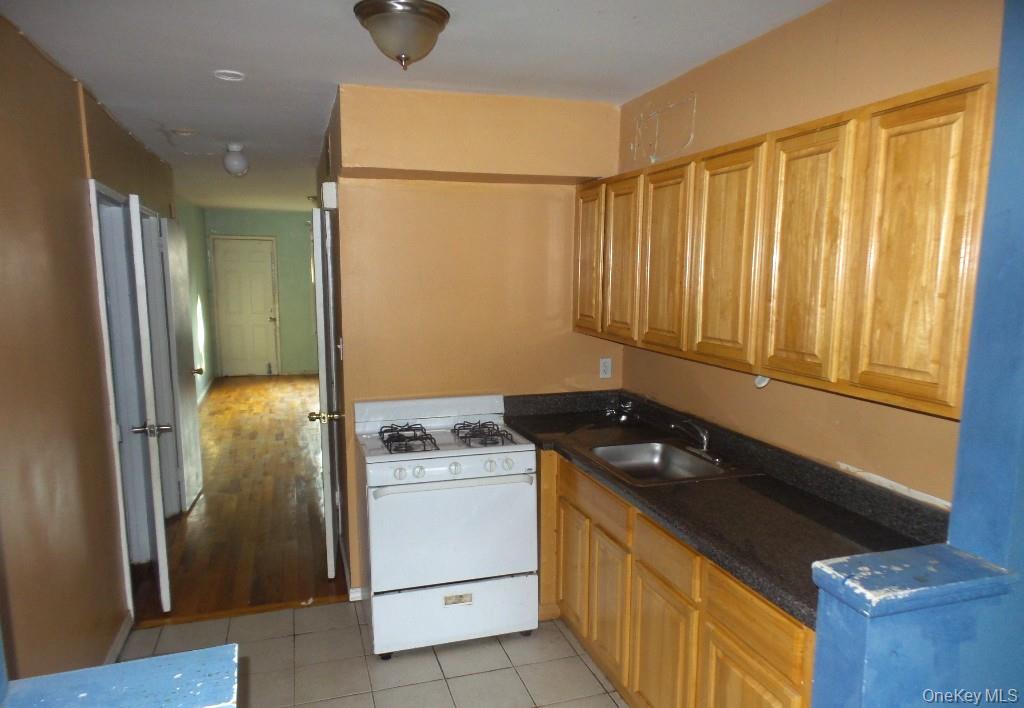 #9 photo, 1322 EAST 99 Street, Brooklyn , NY 11236