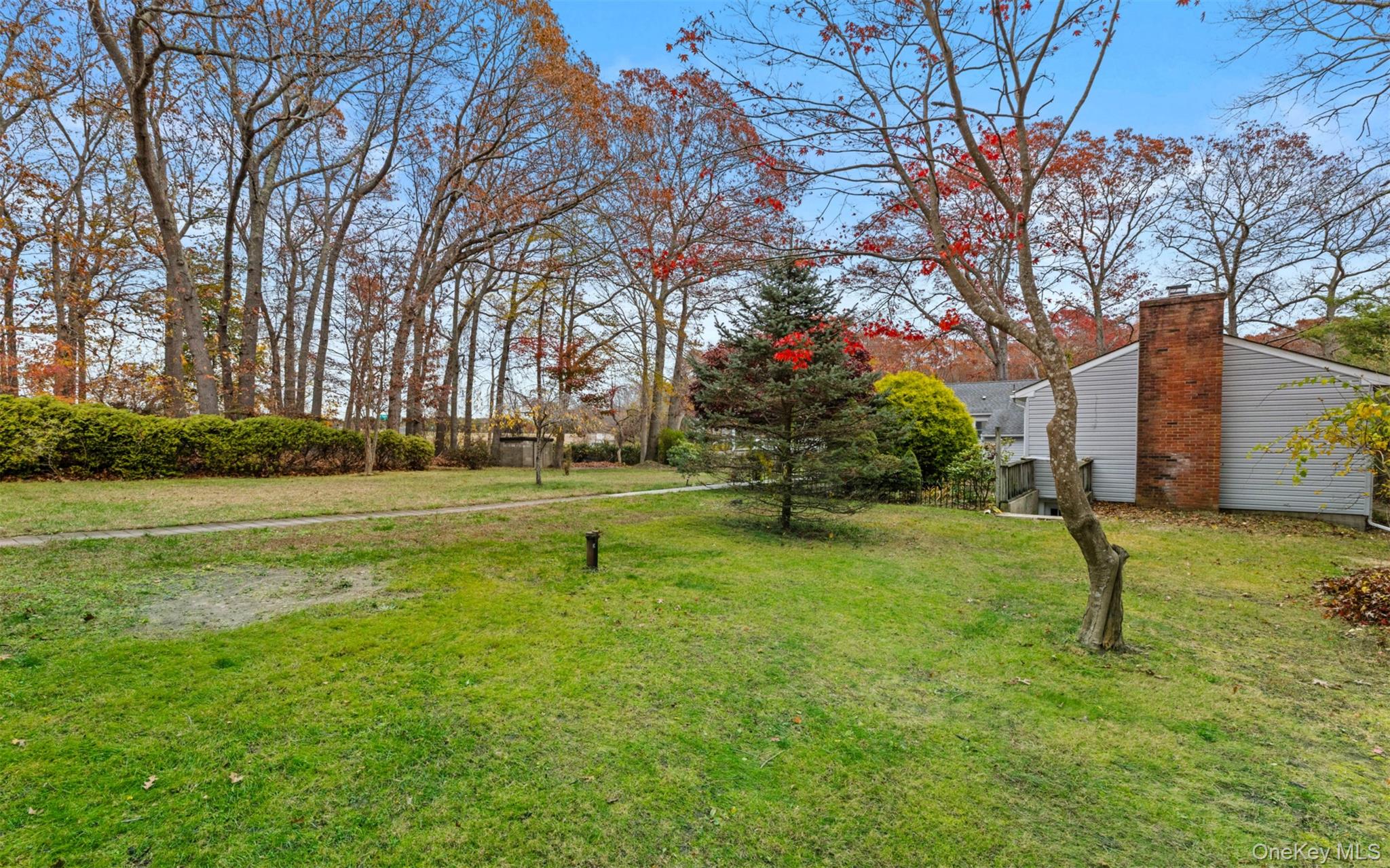 #3 photo, 37 Pond Lane, Ridge , NY 11961