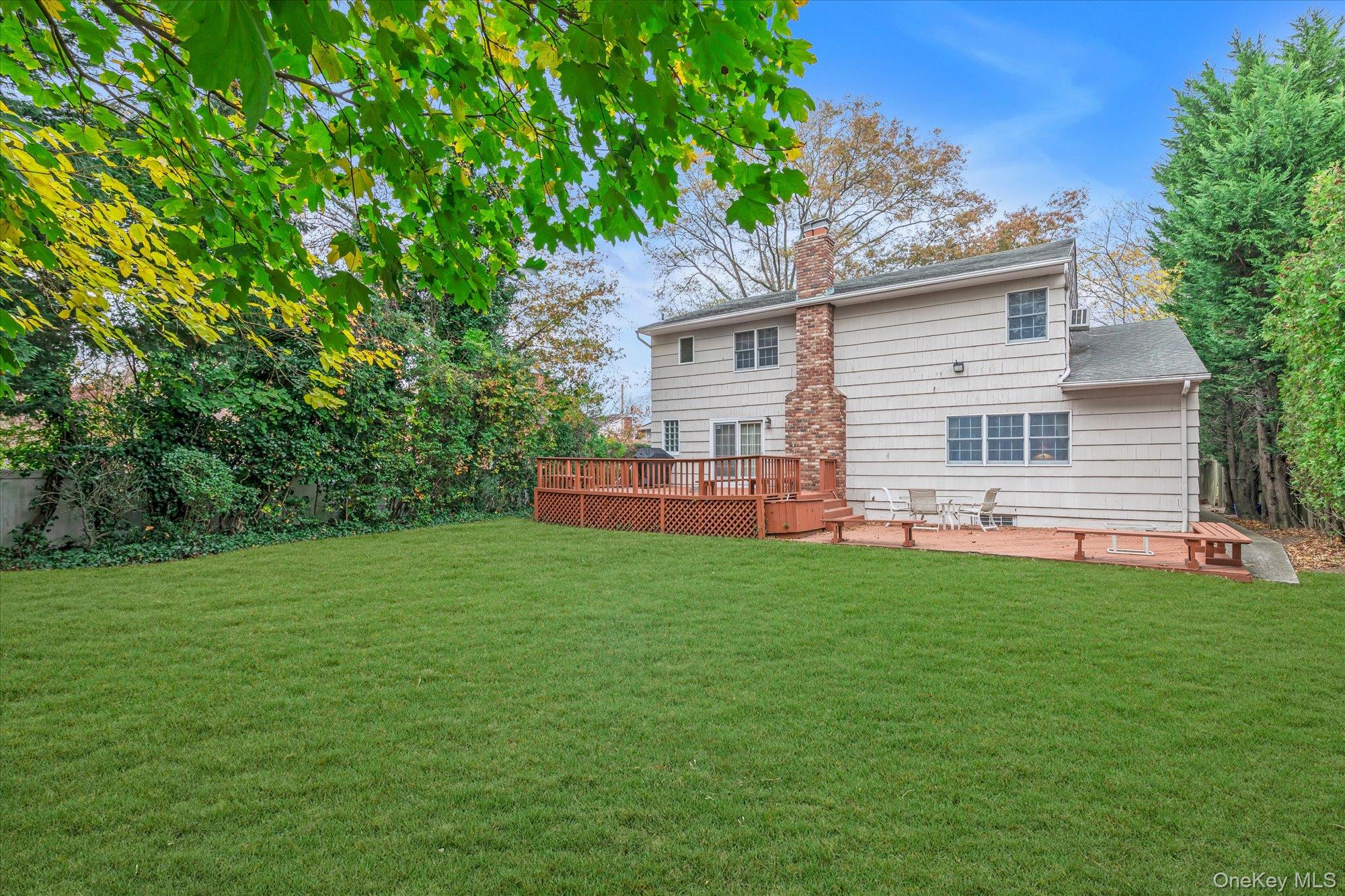 #20 photo, 19 Dell Drive, East Rockaway , NY 11518