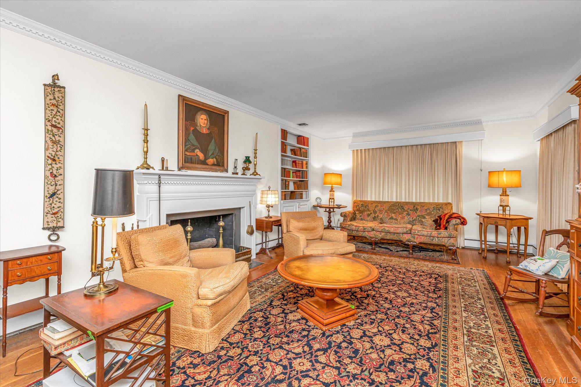 #8 photo, 936 Madison Street, Hewlett Neck , NY 11598