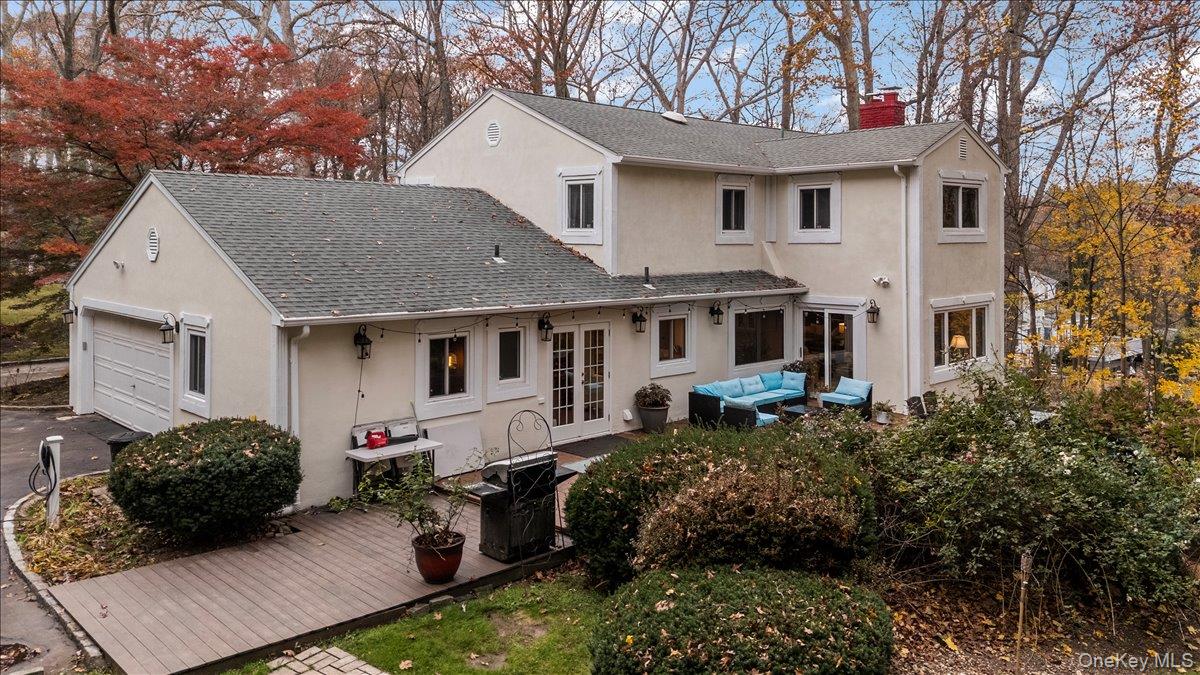 #1 photo, 70 Avery Road, Woodbury , NY 11797