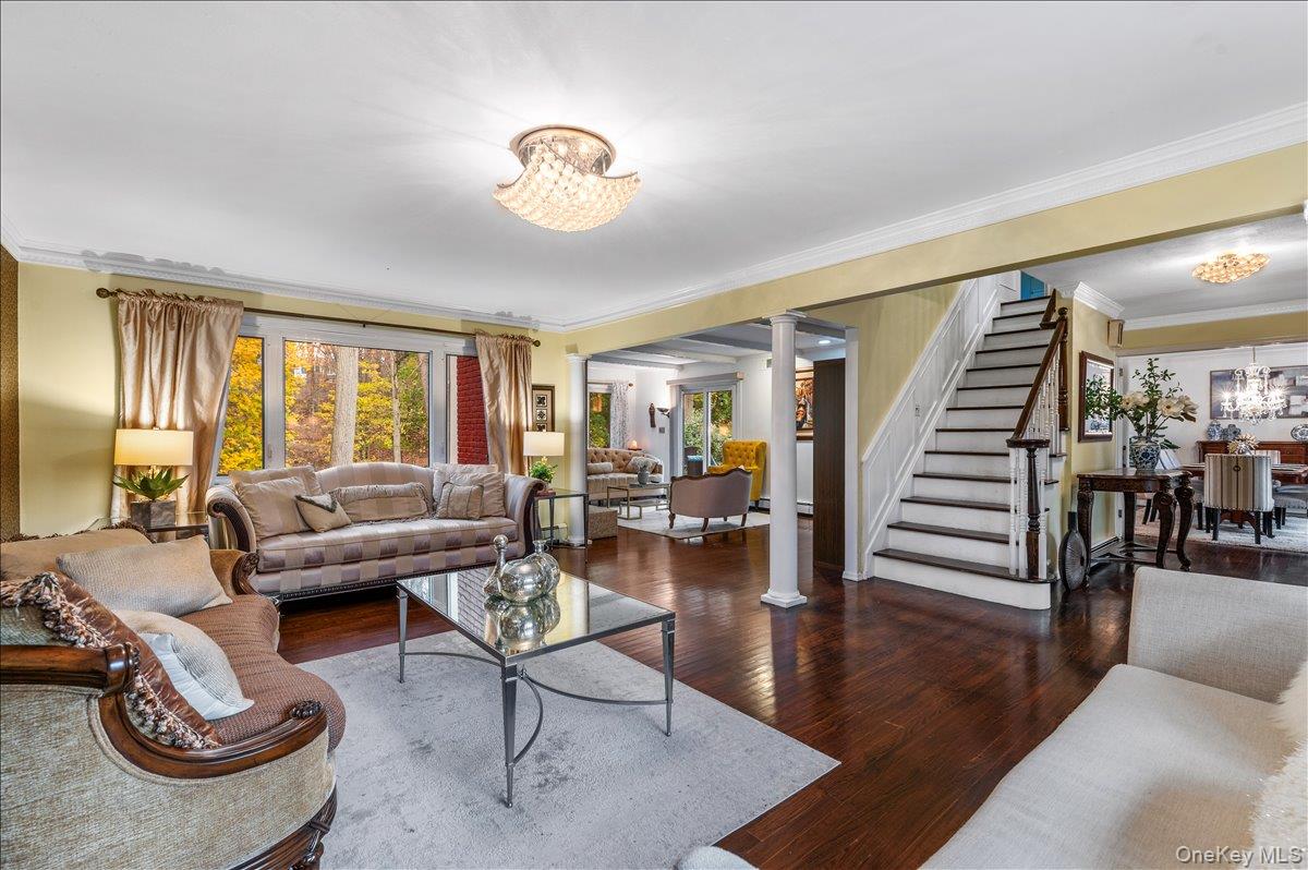 #16 photo, 70 Avery Road, Woodbury , NY 11797