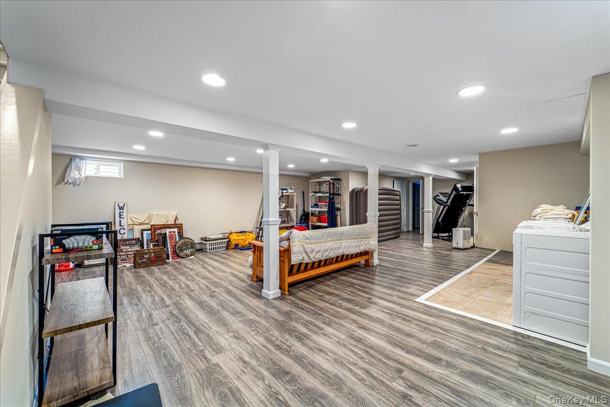 #11 photo, 96 Holland Avenue, Floral Park , NY 11001