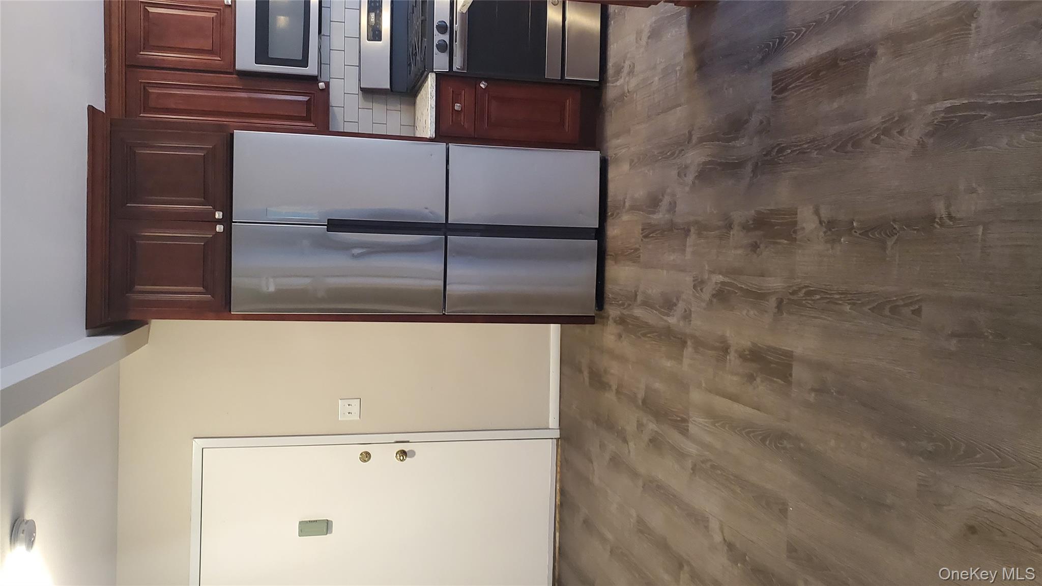 #3 photo, 460 OLD TOWN Road, Port Jefferson Station , NY 11776