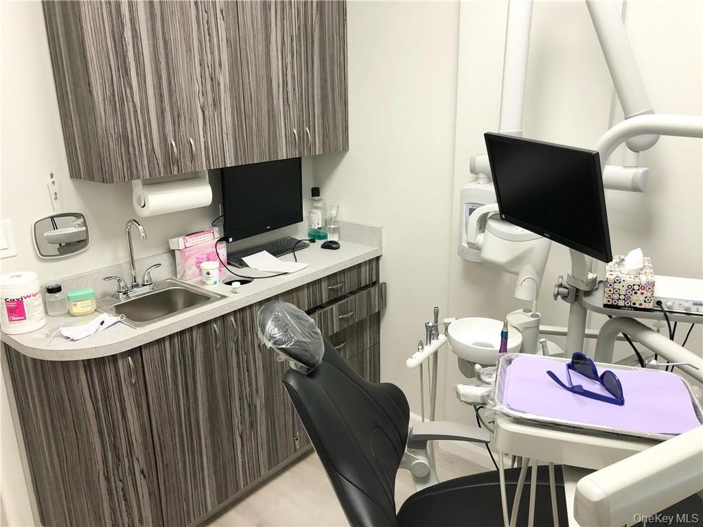 #8 photo, 77 Park Avenue, New York (Manhattan) , NY 10016