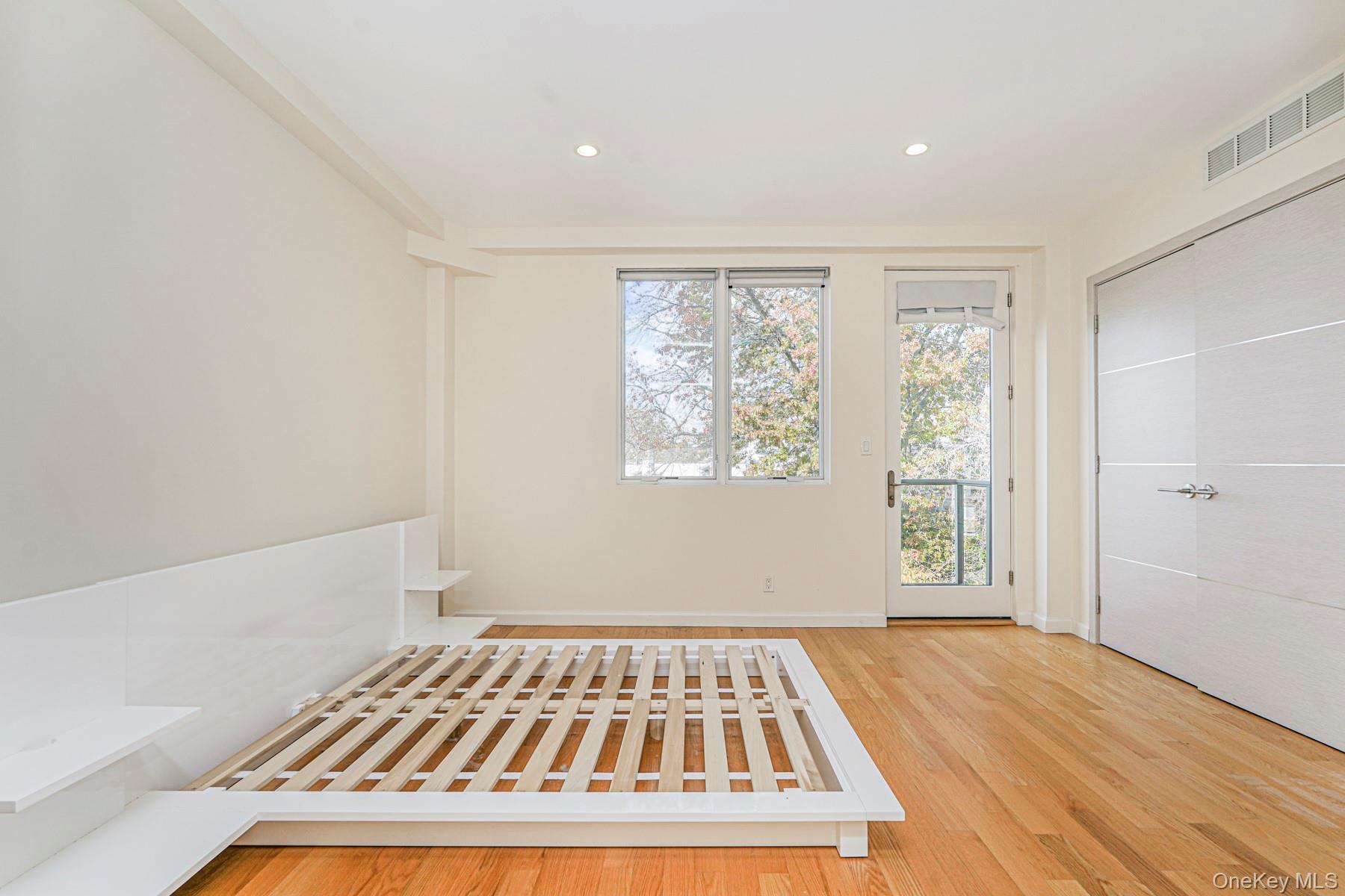 #11 photo, 8794 17 Avenue, 브루클린 Brooklyn , NY 11214