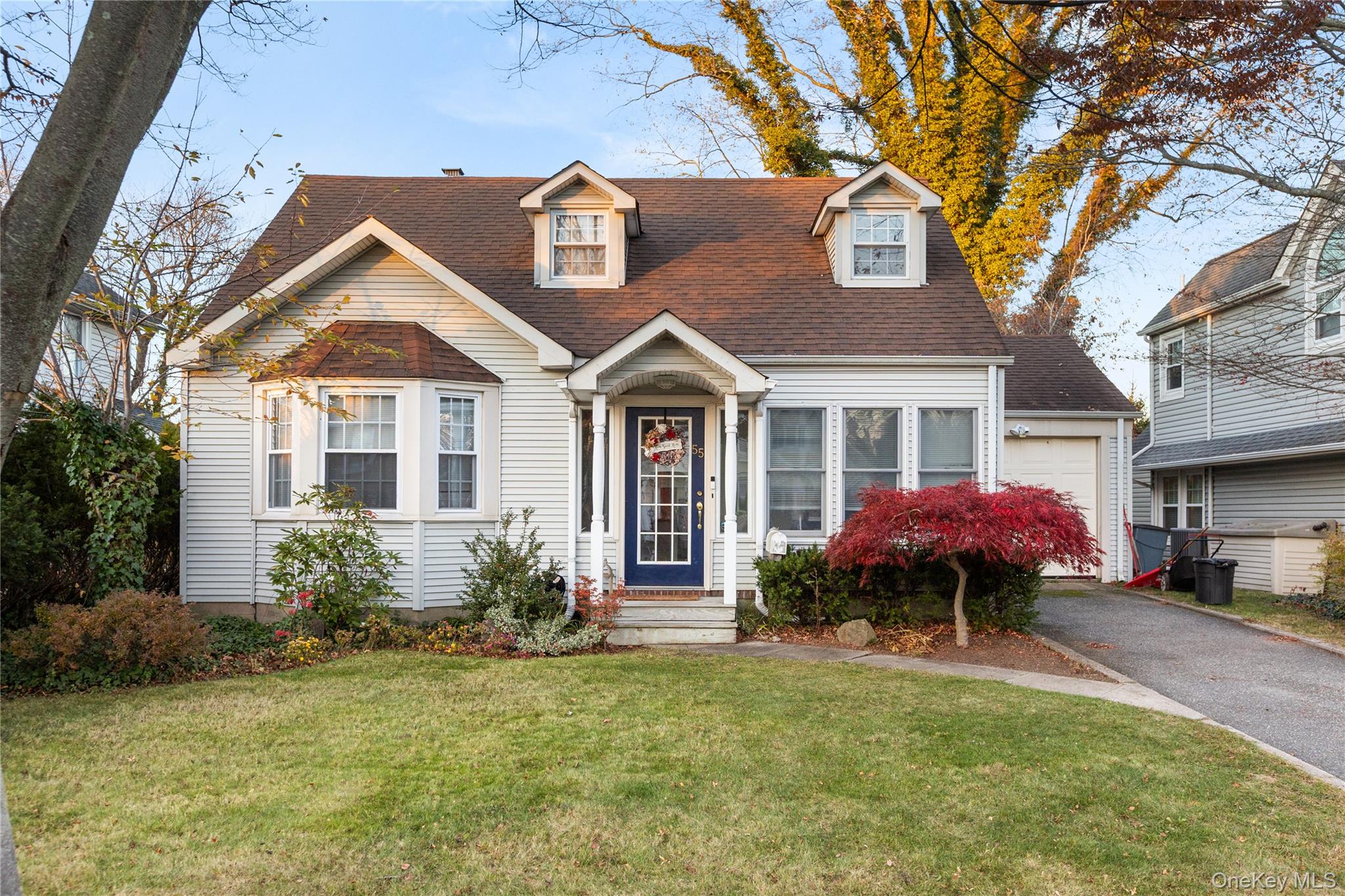 #2 photo, 55 Robbins Avenue, Amityville , NY 11701