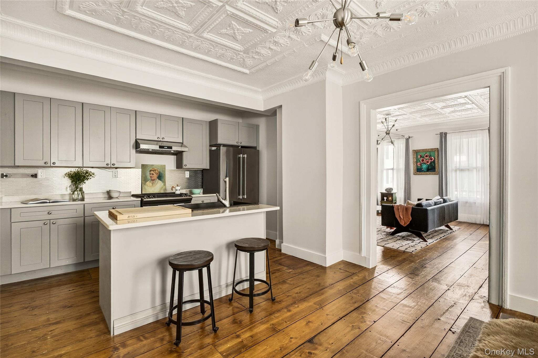 #10 photo, 19 8th Street, Hudson , NY 12534