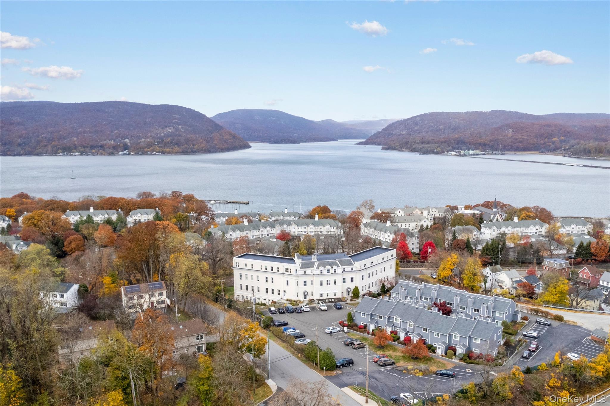 #2 photo, 16 Waterview Estate, Peekskill , NY 10566