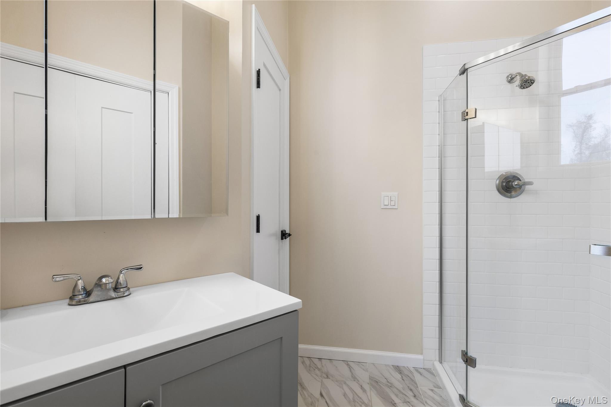 #20 photo, 16 Waterview Estate, Peekskill , NY 10566