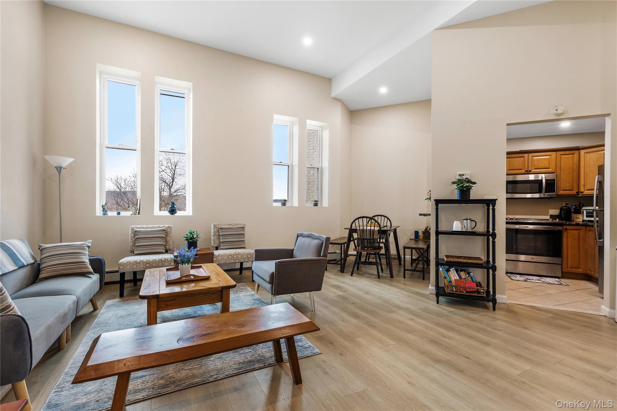 #5 photo, 16 Waterview Estate, Peekskill , NY 10566